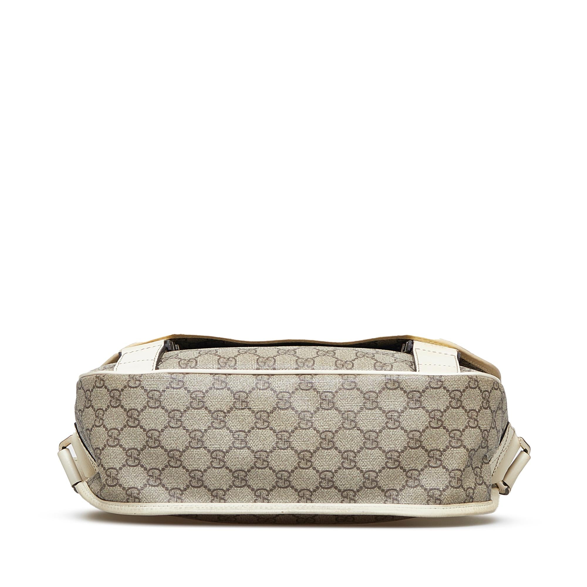 Gucci GG Supreme Crossbody Bag (SHG-5GchCX)