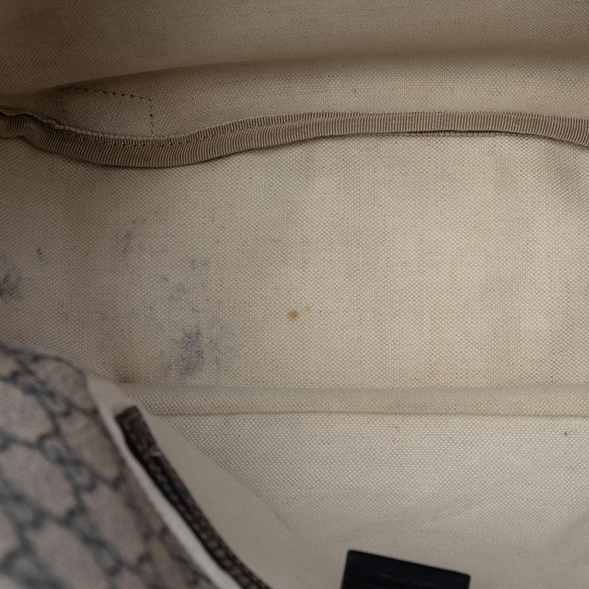 Gucci GG Supreme Crossbody