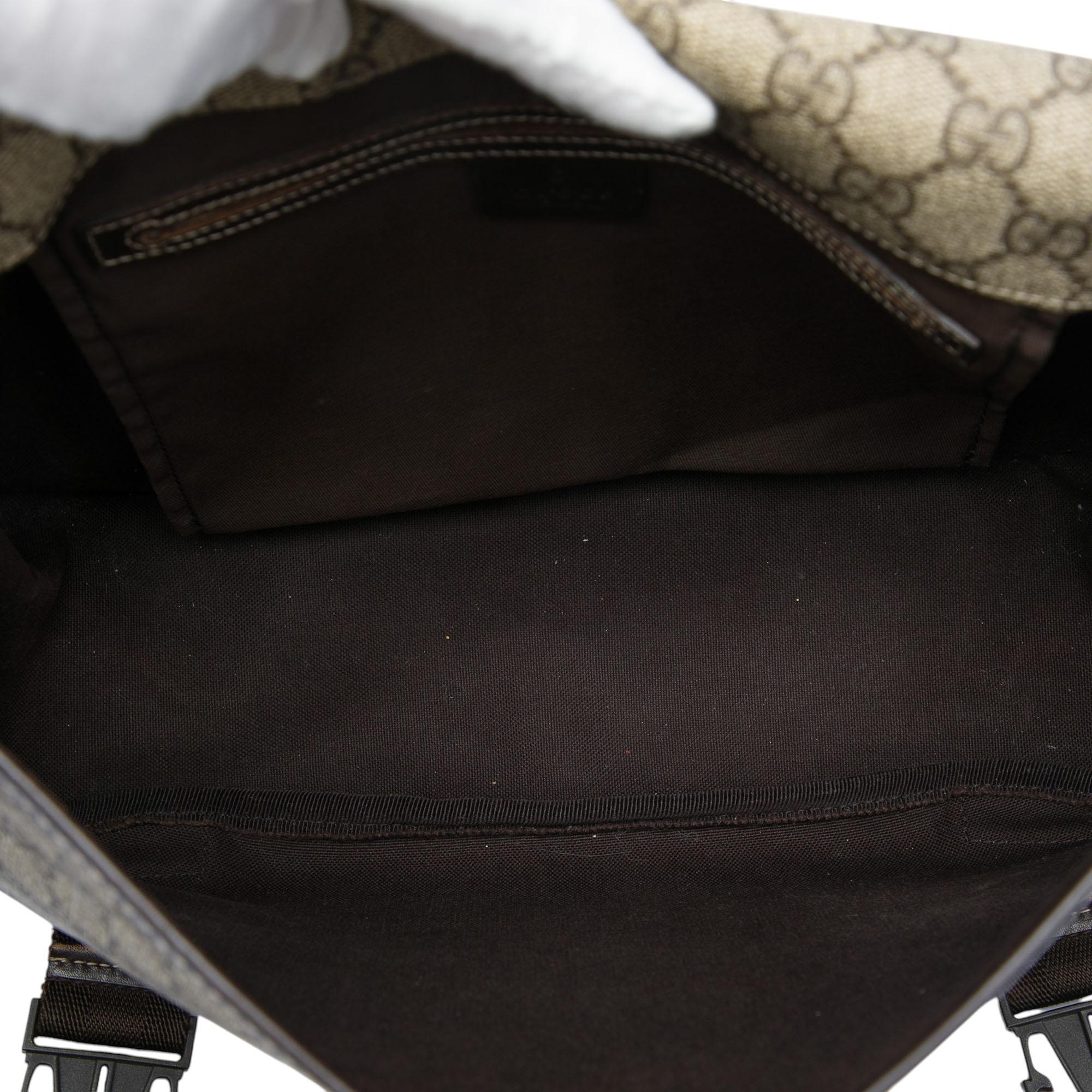 Gucci GG Supreme Crossbody