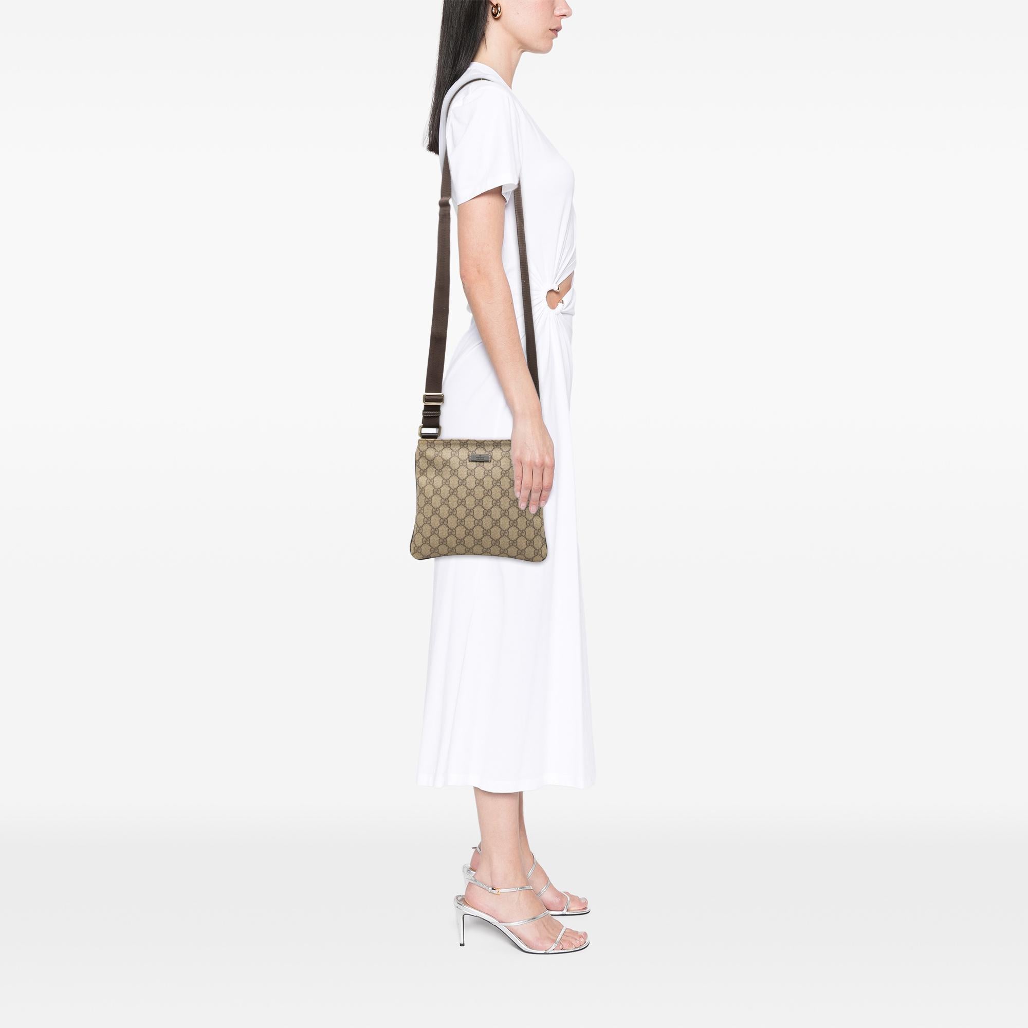 Gucci GG Supreme Crossbody