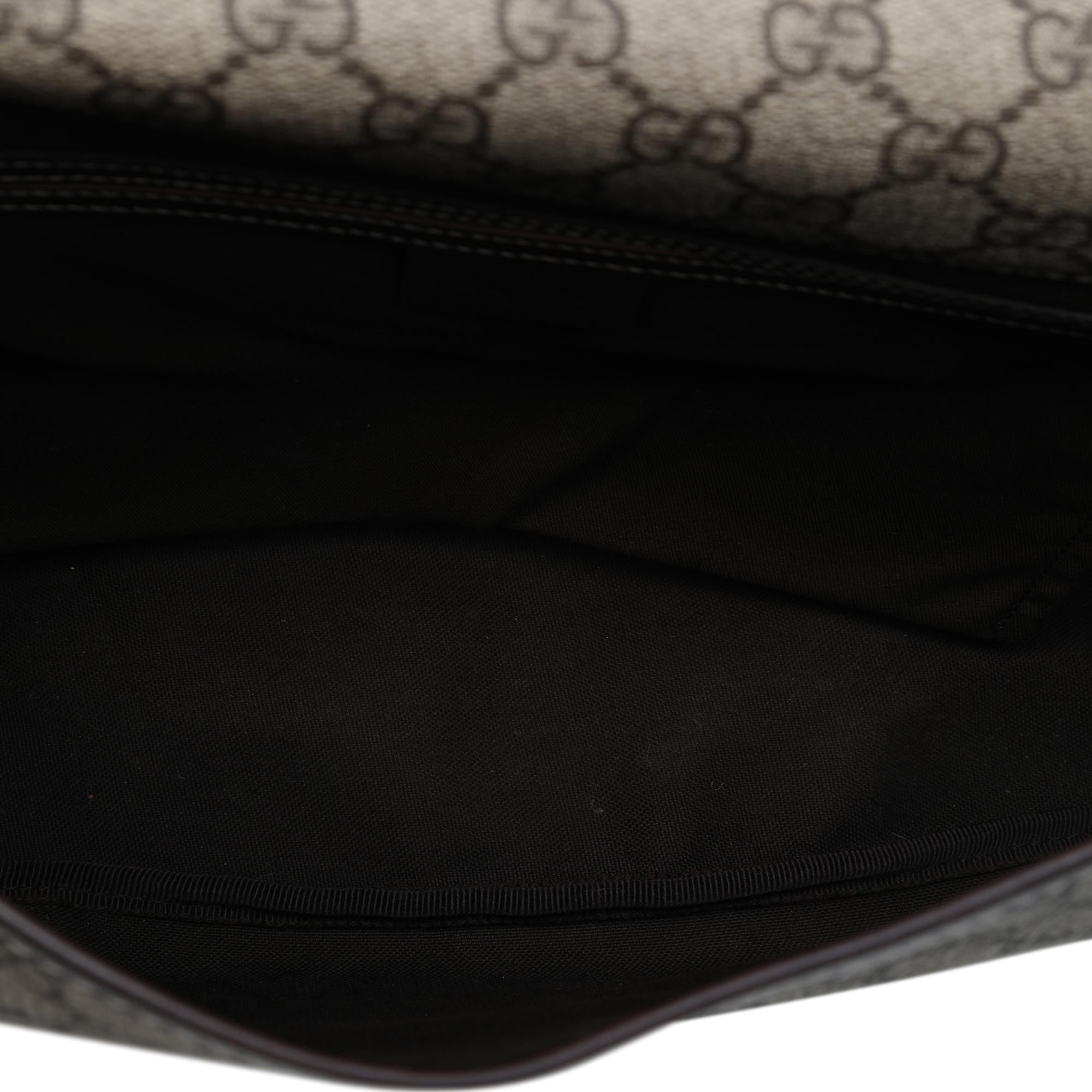 Gucci GG Supreme Crossbody