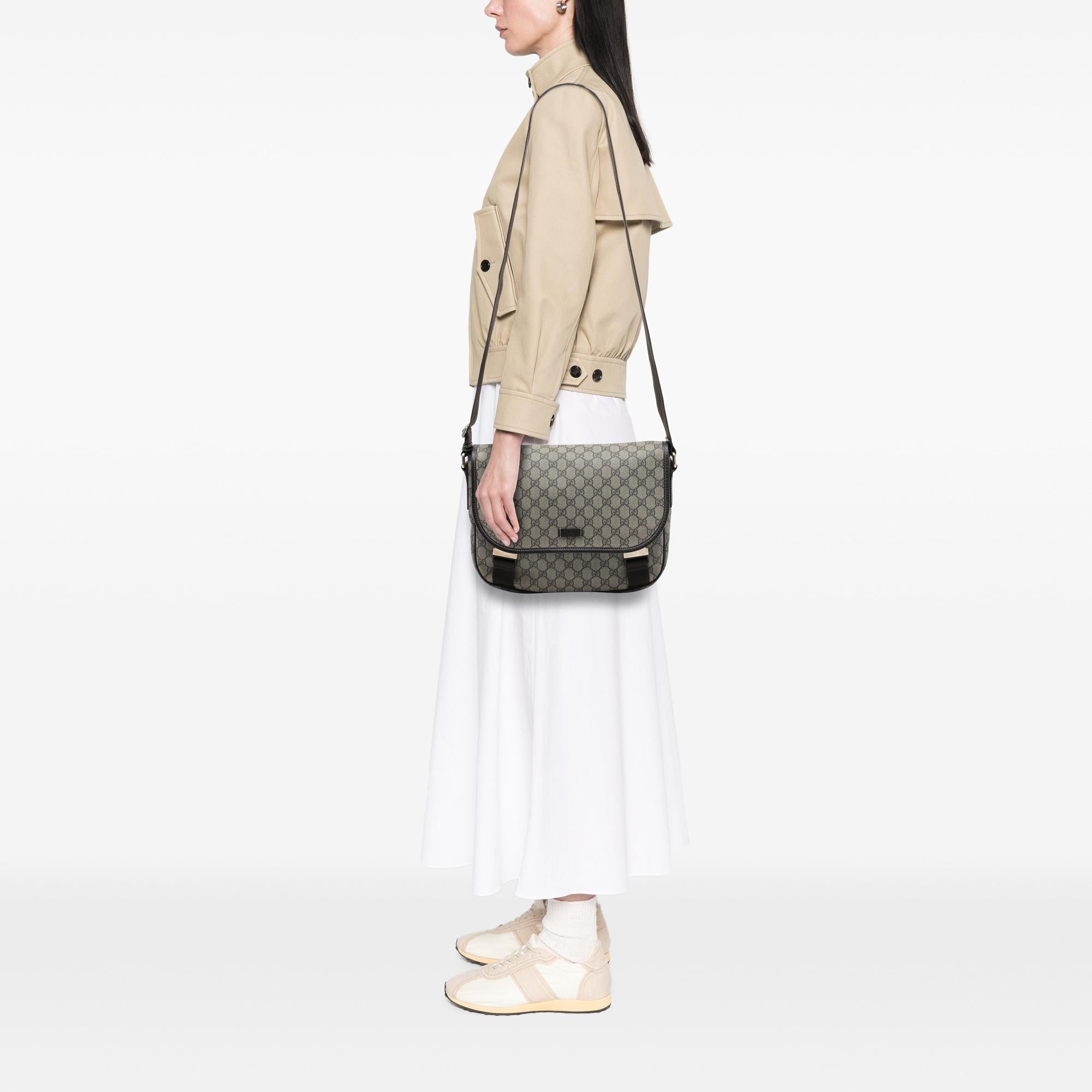 Gucci GG Supreme Crossbody