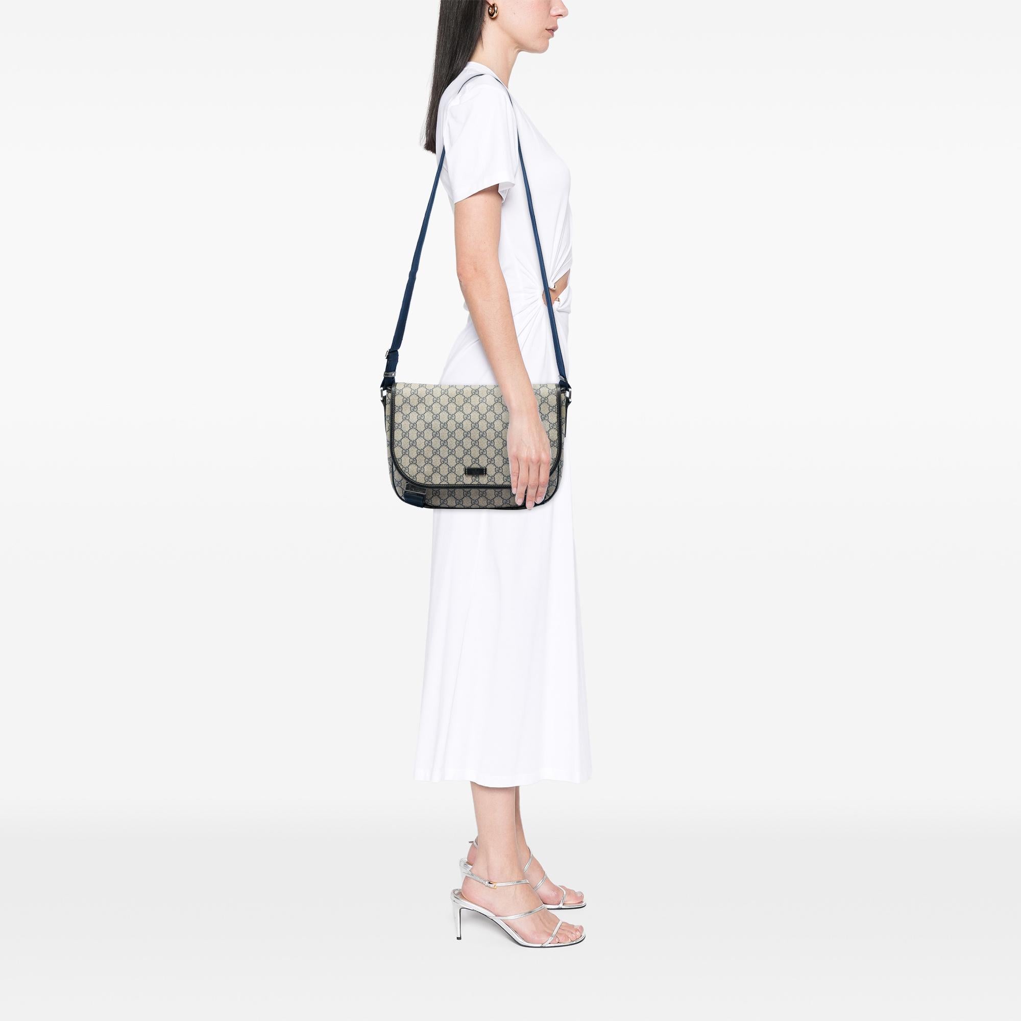 Gucci GG Supreme Crossbody
