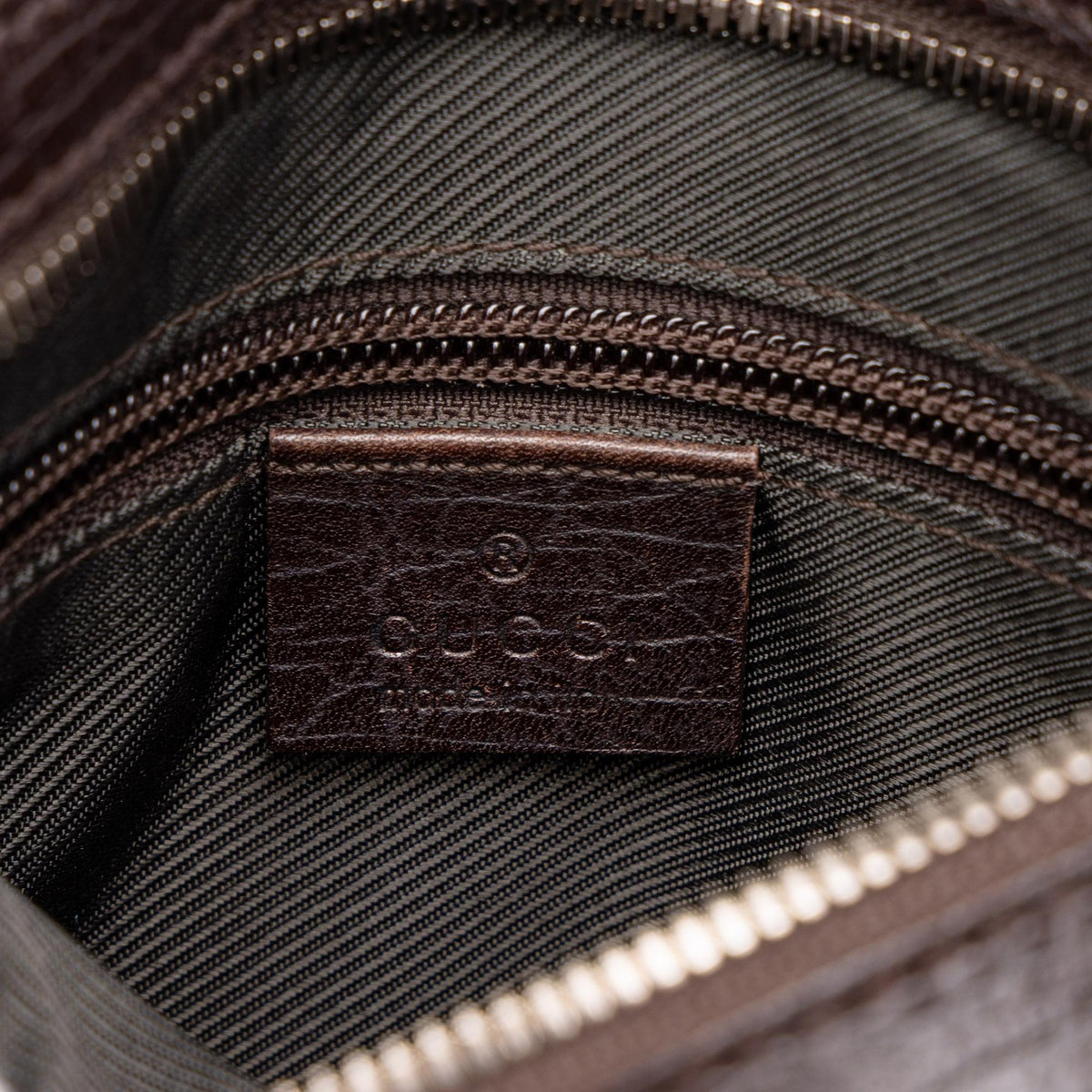 Gucci GG Supreme Crossbody