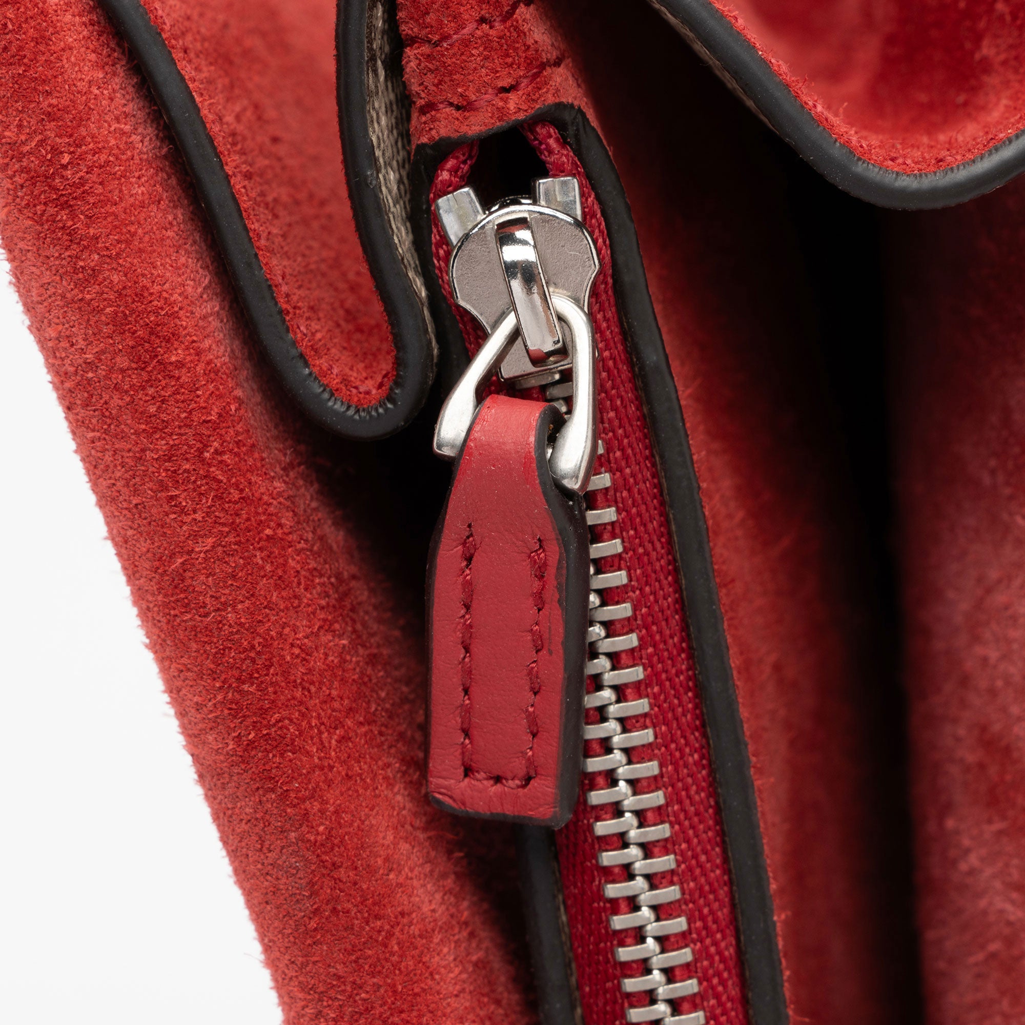 Gucci GG Supreme Dionysus Small Shoulder Bag (SHF-uOVvgi)