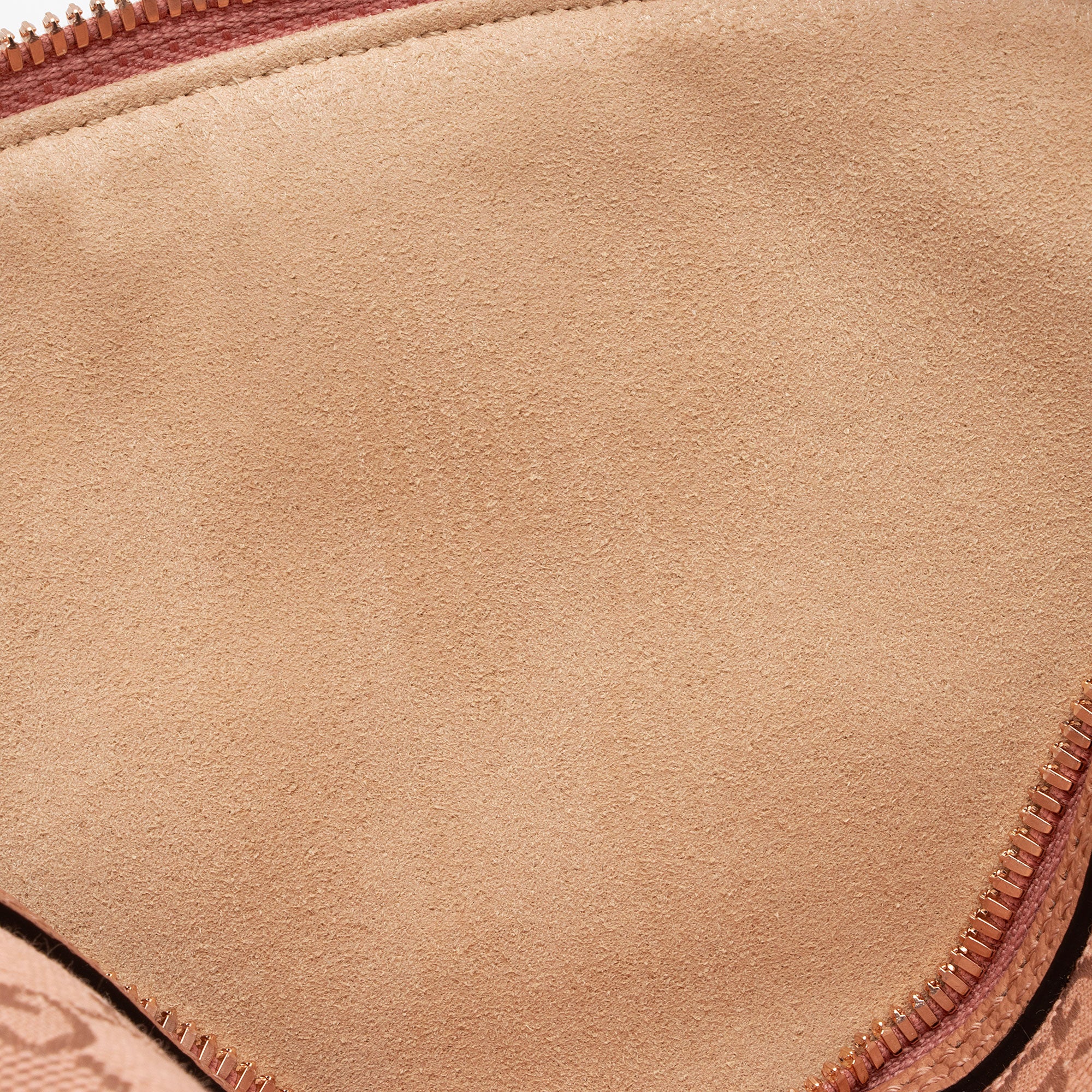Gucci GG Supreme Dome Small Shoulder Bag (SHF-Wc81xV)