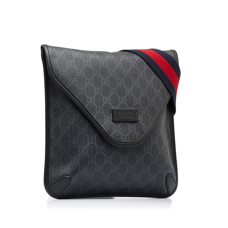 Gucci GG Supreme Envelope Web Crossbody Bag (SHG-XQKQ70)