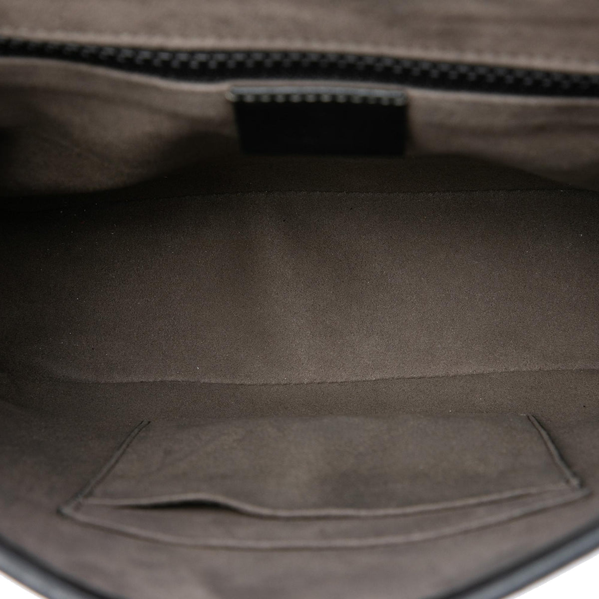 Gucci GG Supreme Flap Messenger Bag