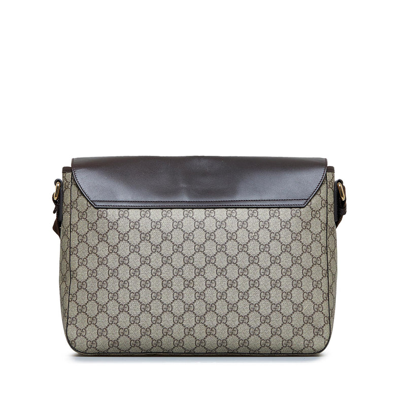 Gucci GG Supreme Flap Messenger (SHG-auy0Qj)