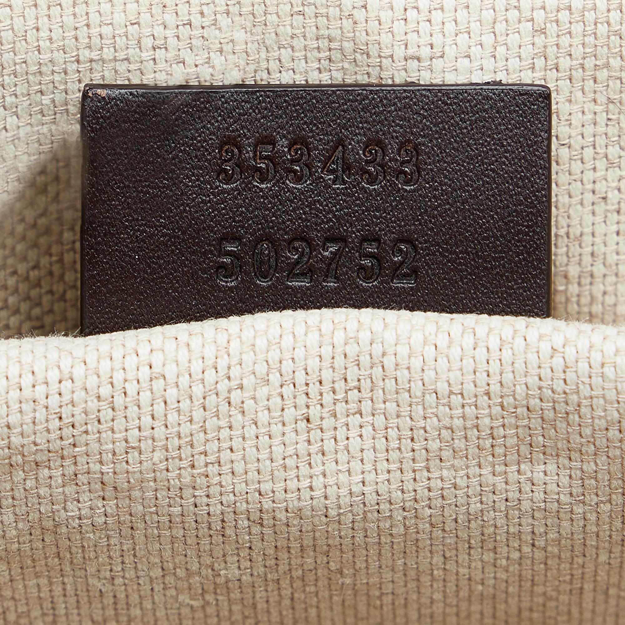 Gucci GG Supreme Flap Messenger (SHG-auy0Qj)