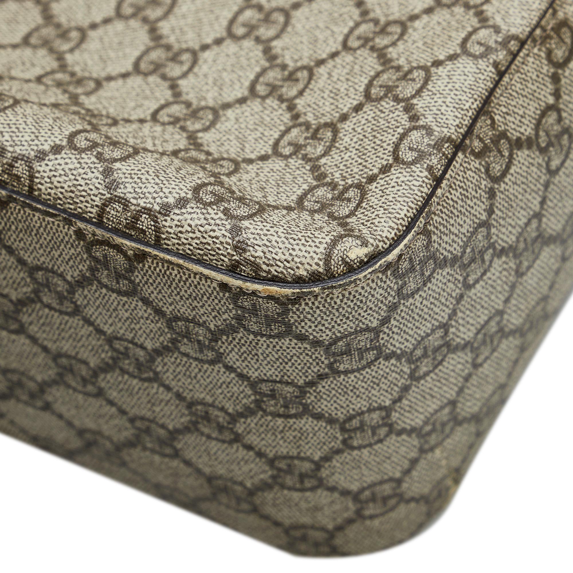 Gucci GG Supreme Flap Messenger (SHG-auy0Qj)