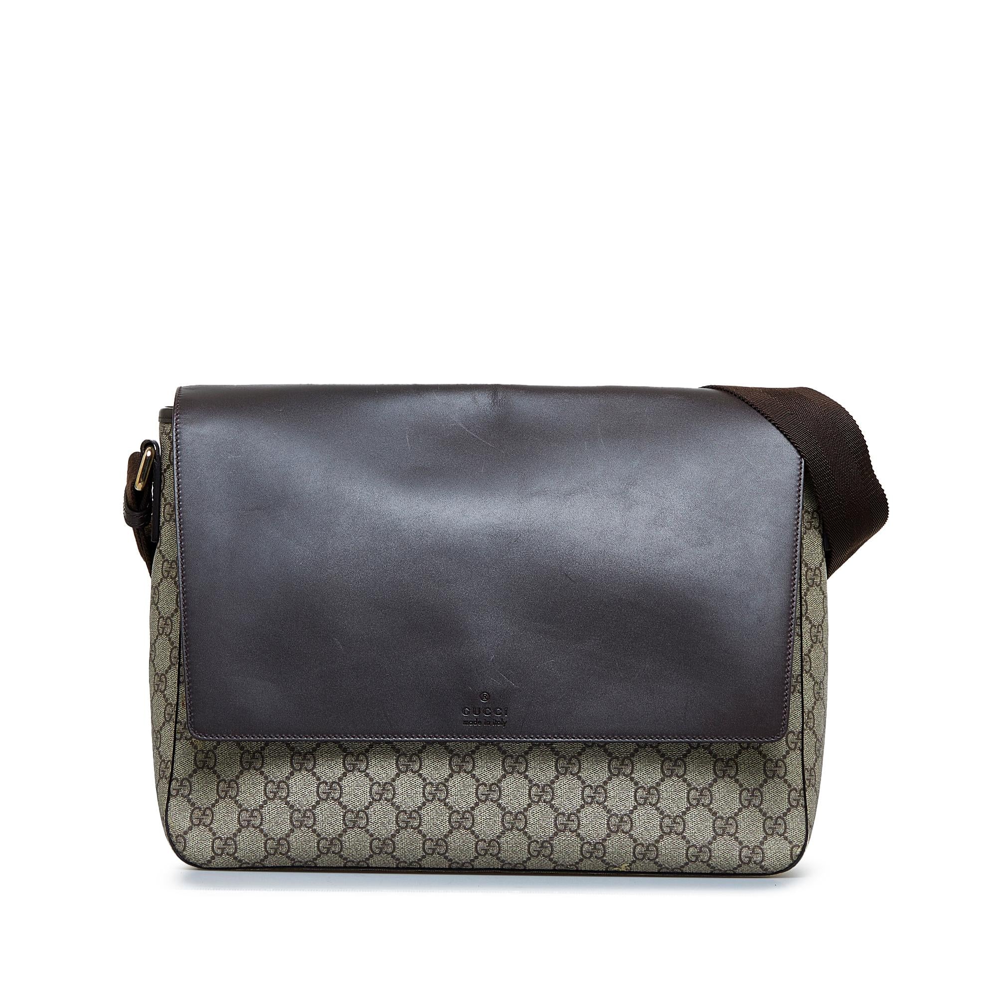 Gucci GG Supreme Flap Messenger (SHG-auy0Qj)