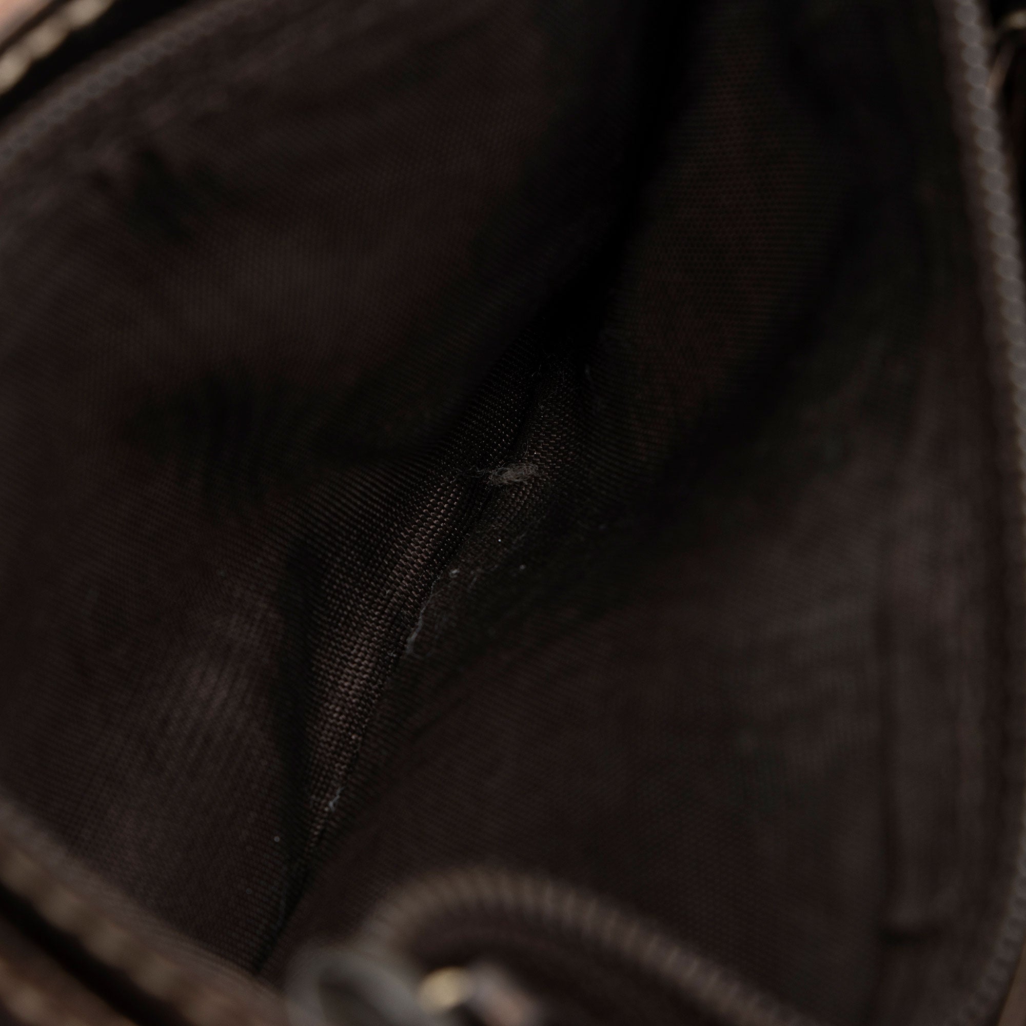 Gucci GG Supreme Compact Wallet (SHF-xH6ST7)