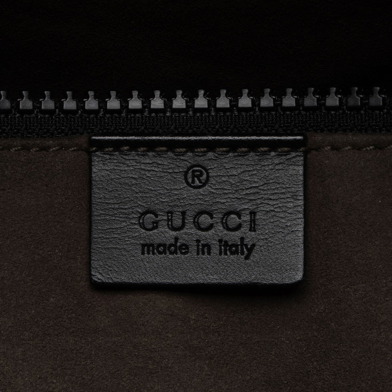 Gucci GG Supreme Flat Front Zip Messenger (SHF-7C0ZEs)