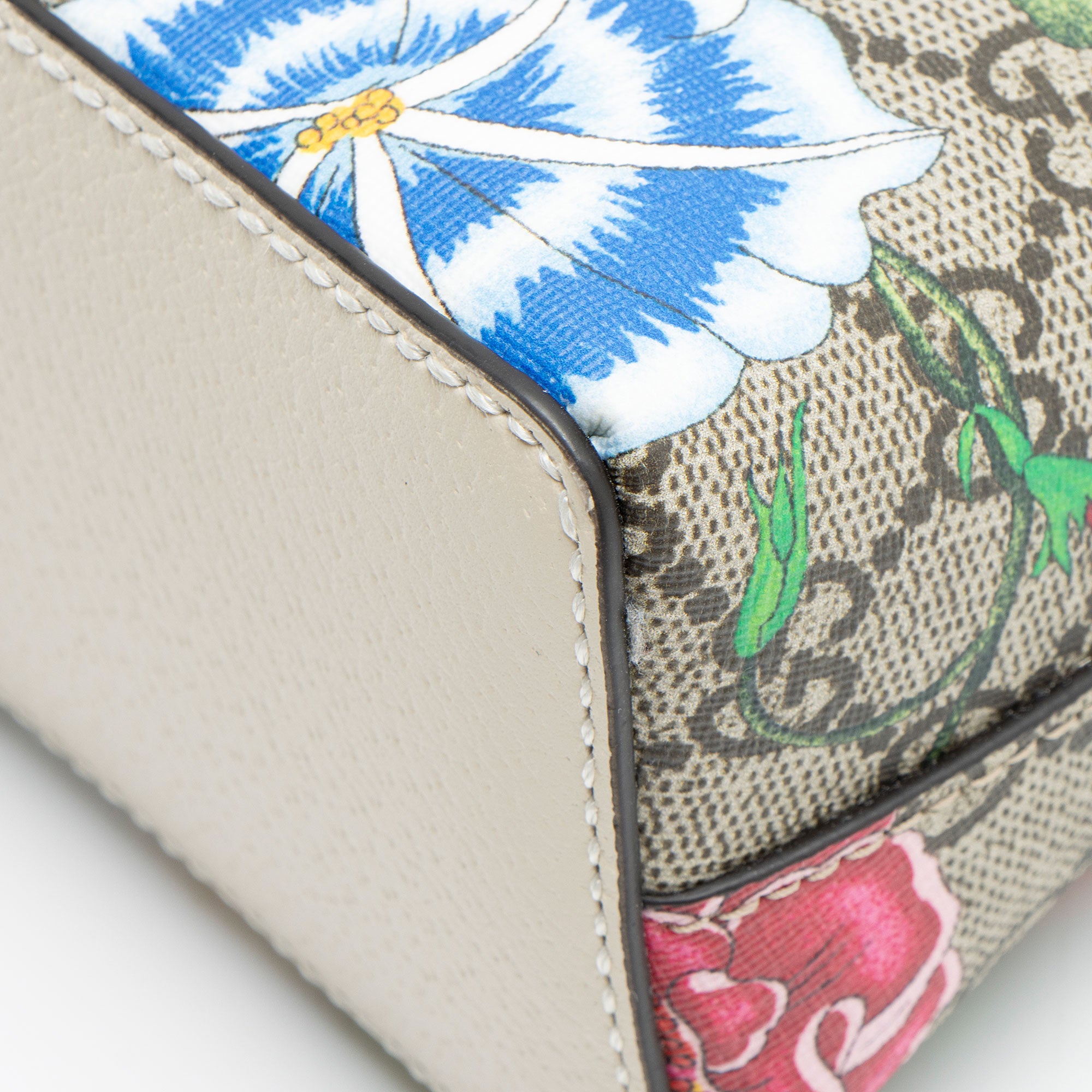 Gucci GG Supreme Flora Ophidia Dome Small Shoulder Bag
