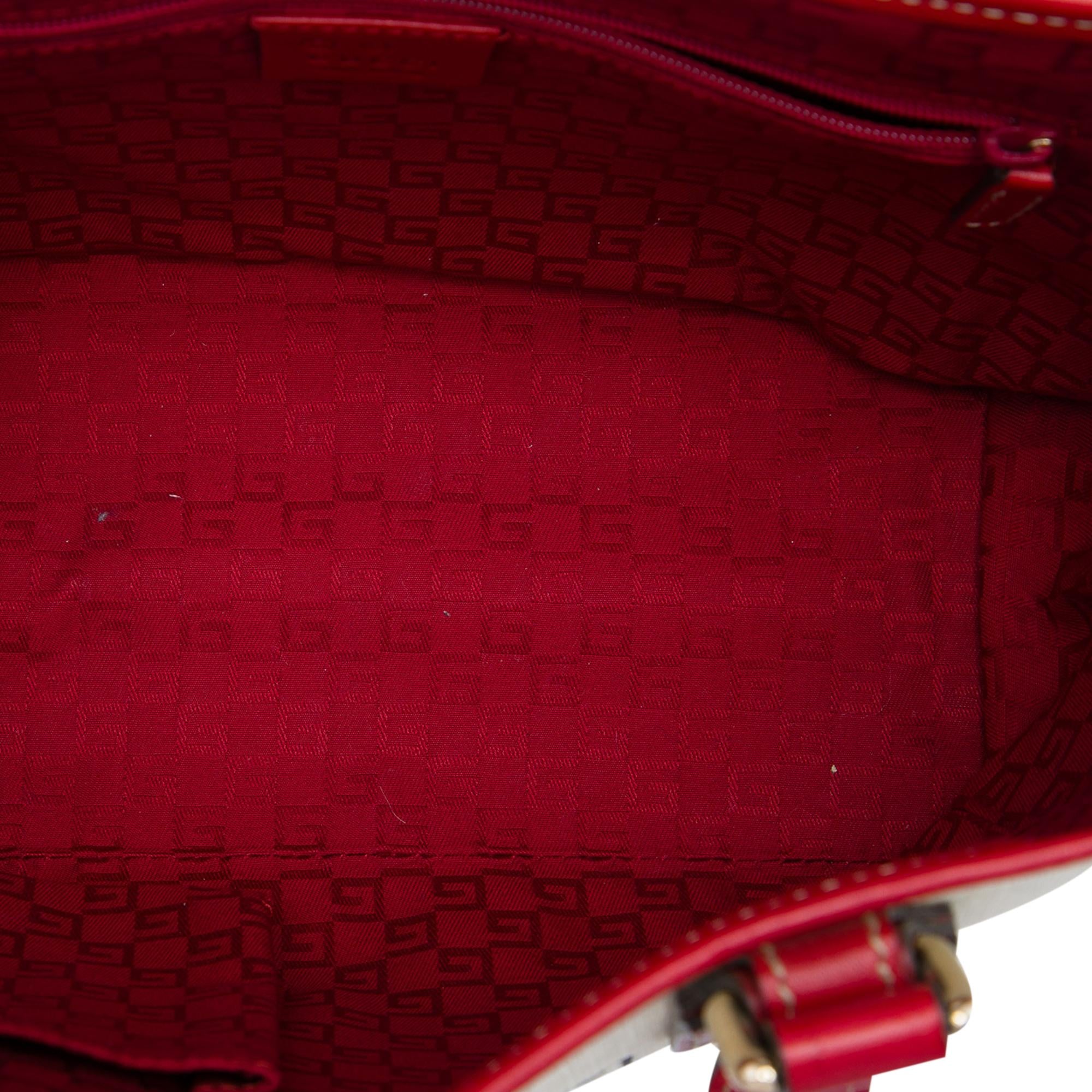 Gucci GG Supreme Heart Tattoo Handbag