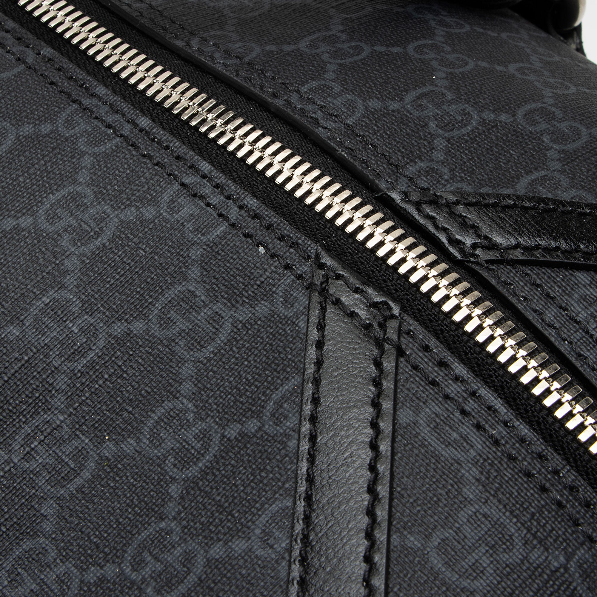 Gucci GG Supreme Interlocking G Large Duffle