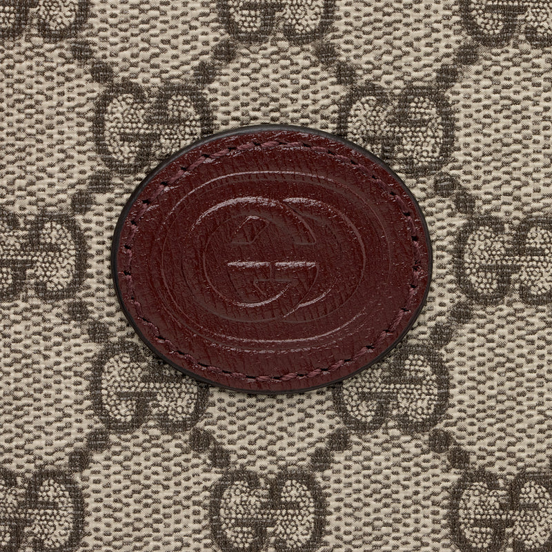 Gucci GG Supreme Interlocking G Passport Cover (SHF-mQsJIh)