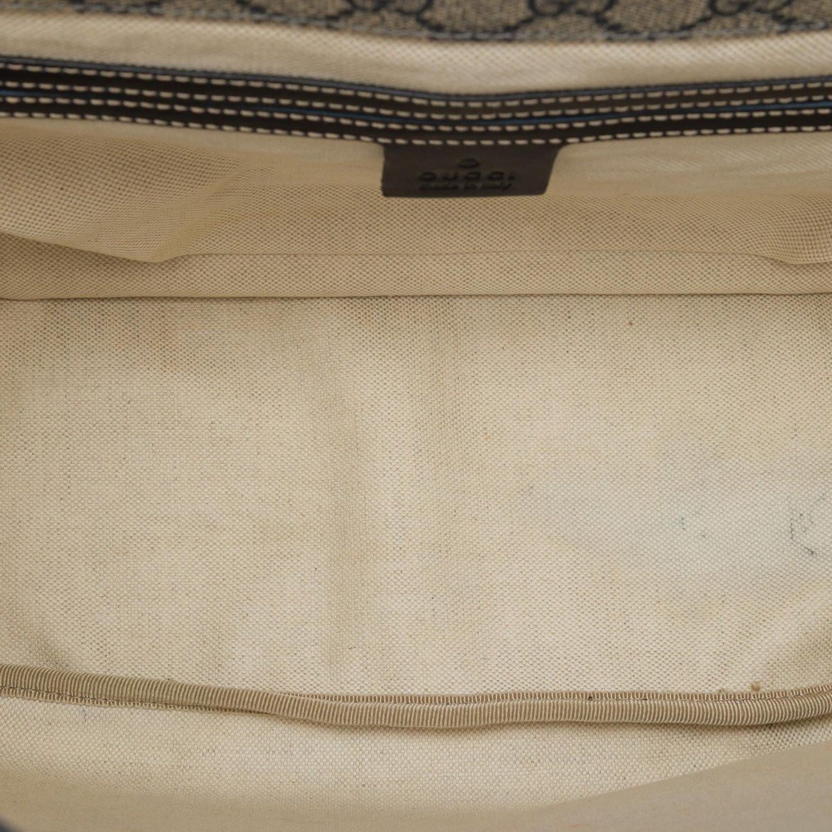 Gucci GG Supreme Messenger Bag