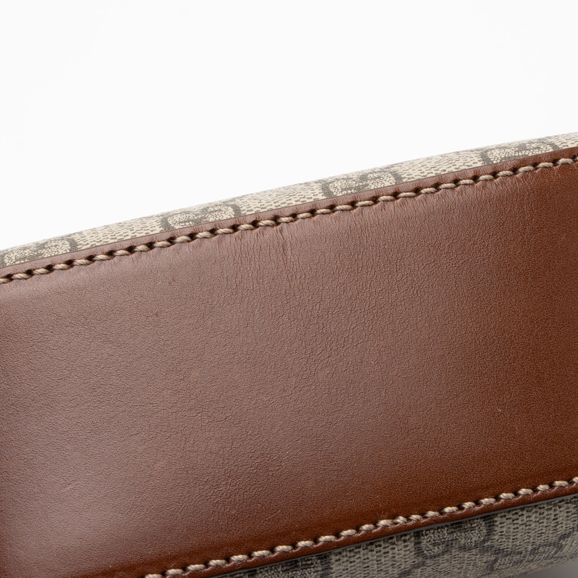 Gucci GG Supreme Mini Chain Bag (SHF-ln23nV)