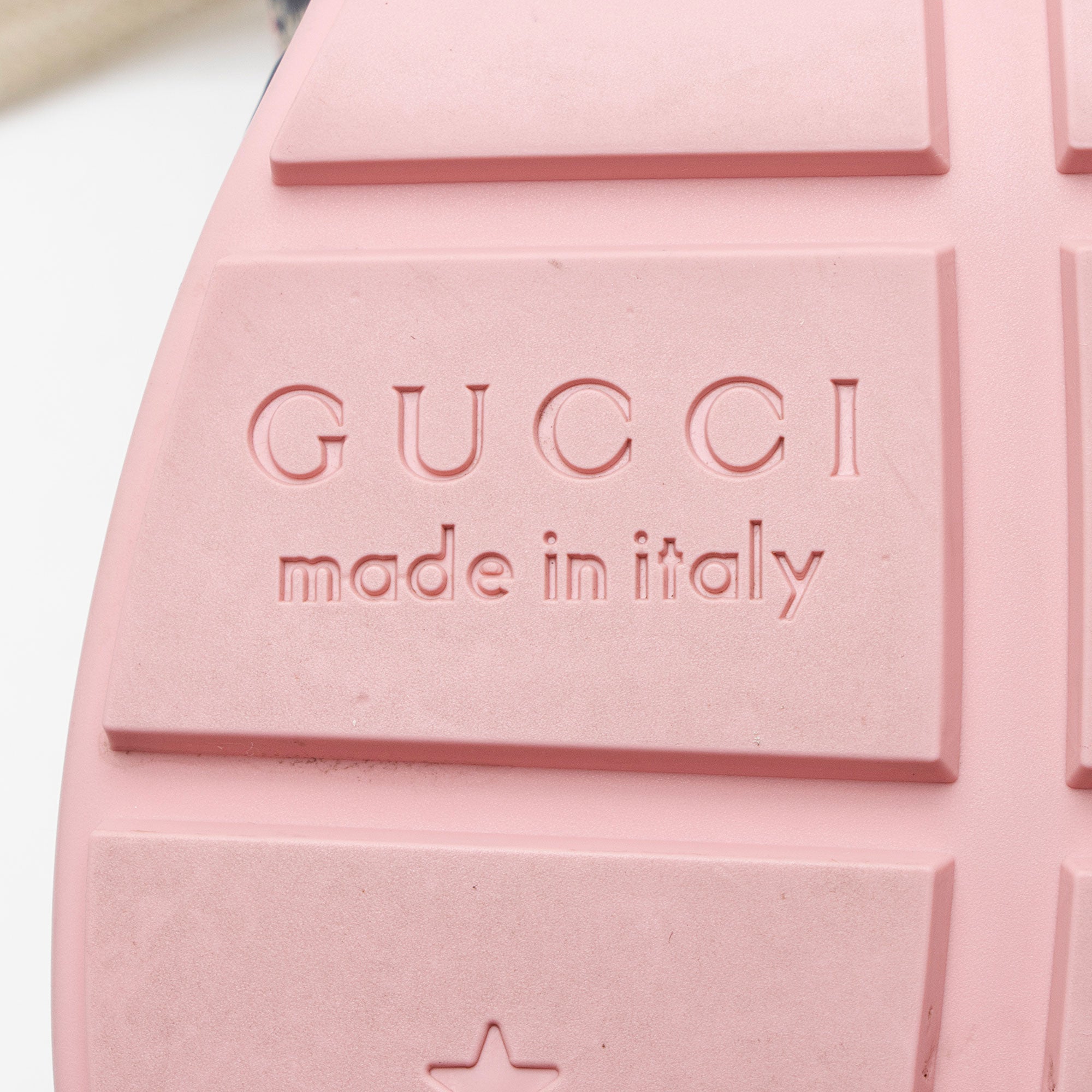 Gucci GG Supreme Mixed Fabric Rhyton Sneakers - Size 8.5 / 38.5
