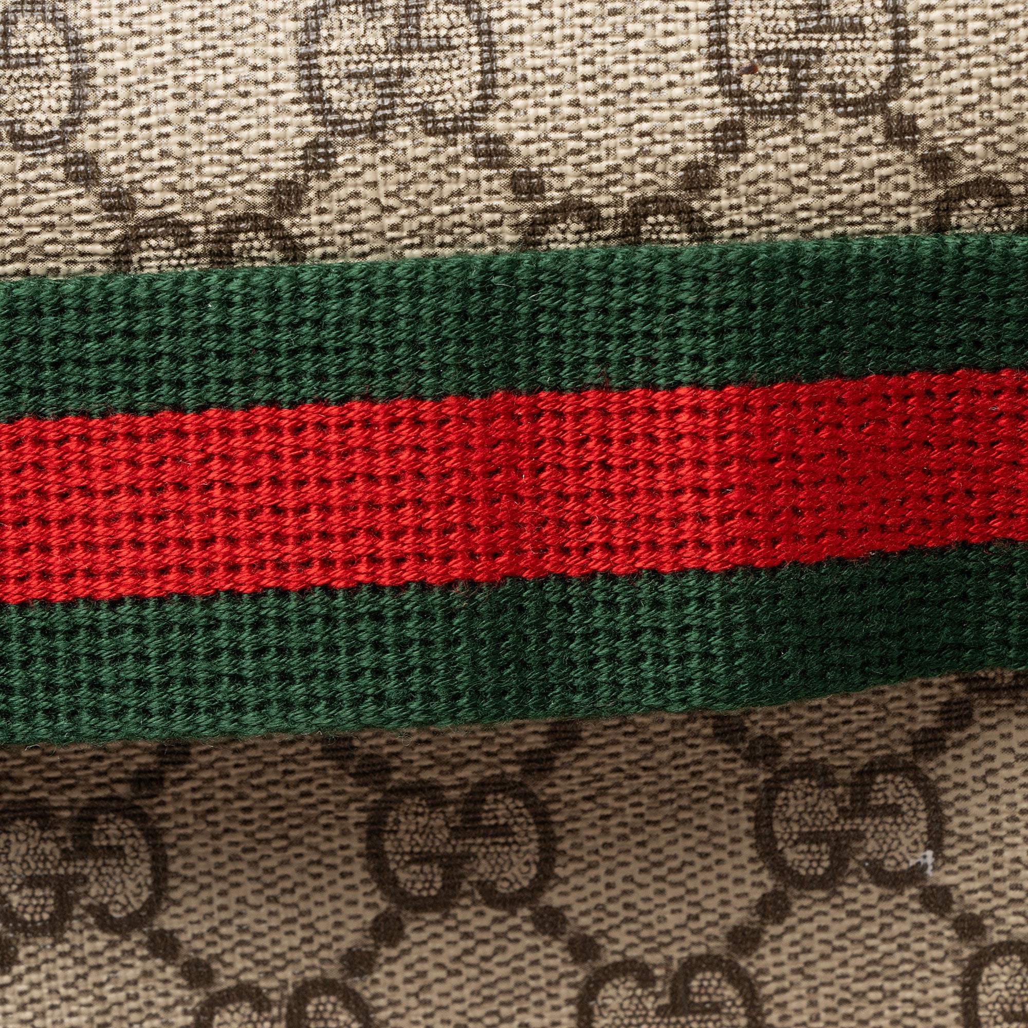 Gucci GG Supreme Neo Vintage Belt Bag
