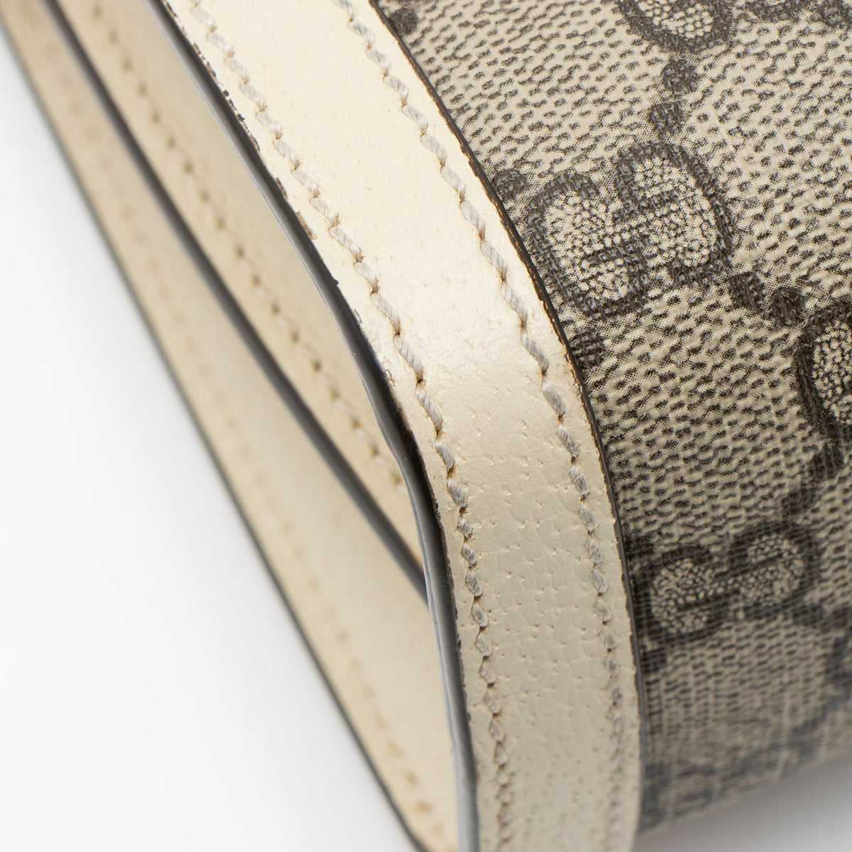 Gucci GG Supreme Ophidia Medium Chain Shoulder Bag