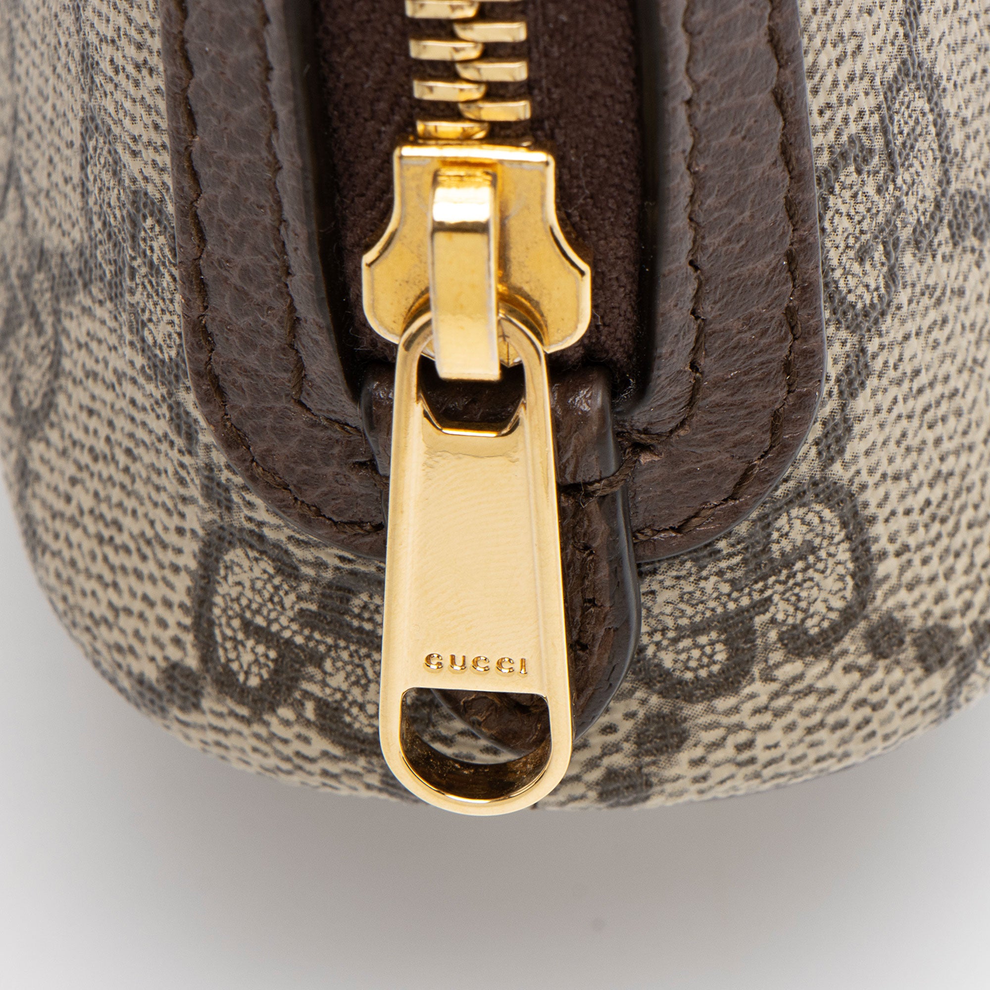 Gucci GG Supreme Ophidia Medium Cosmetic Case