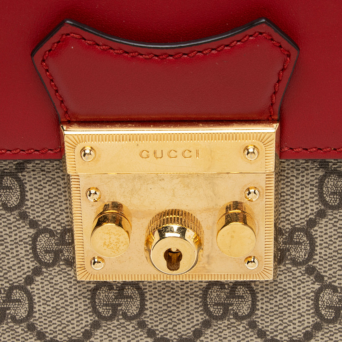 Gucci GG Supreme Padlock Backpack (SHF-RewJ7r) display picture 3