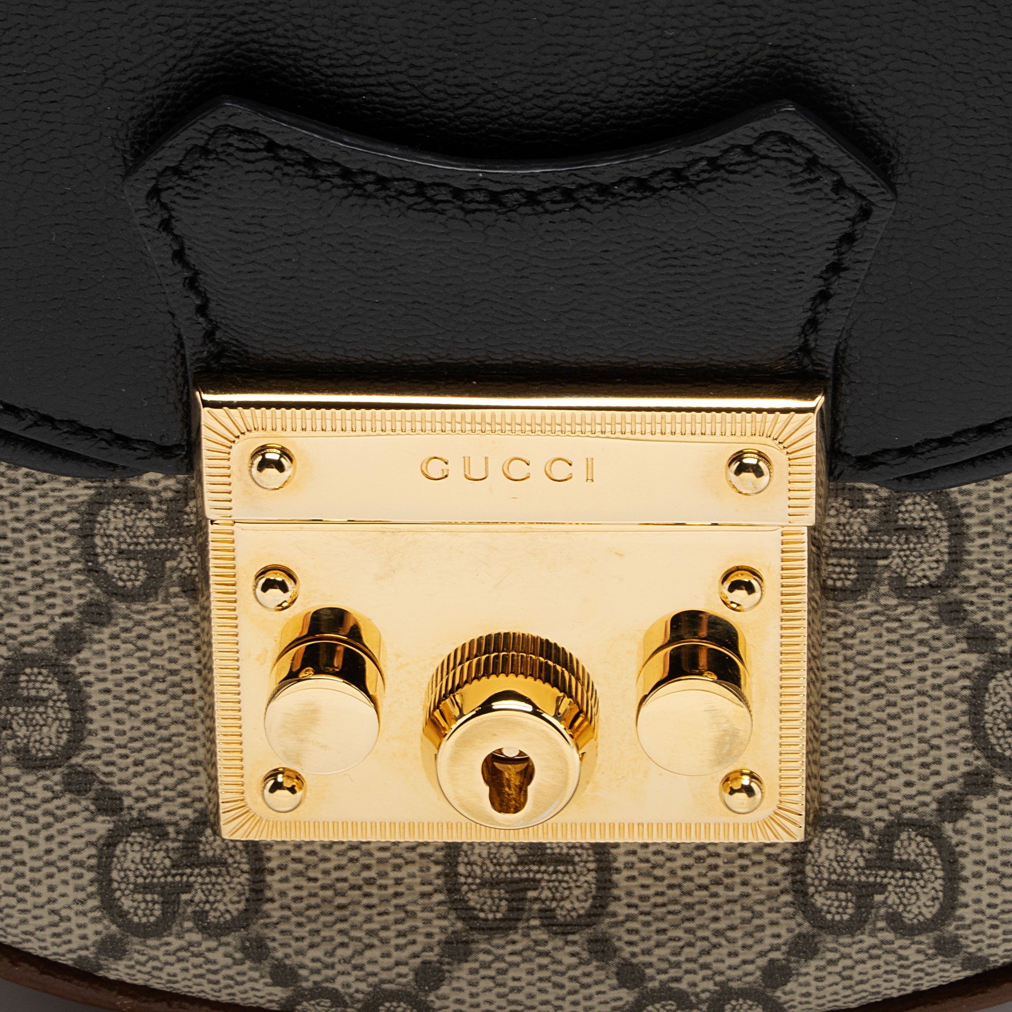 Gucci GG Supreme Padlock Saddle Small Shoulder Bag (SHF-hTmpl4)