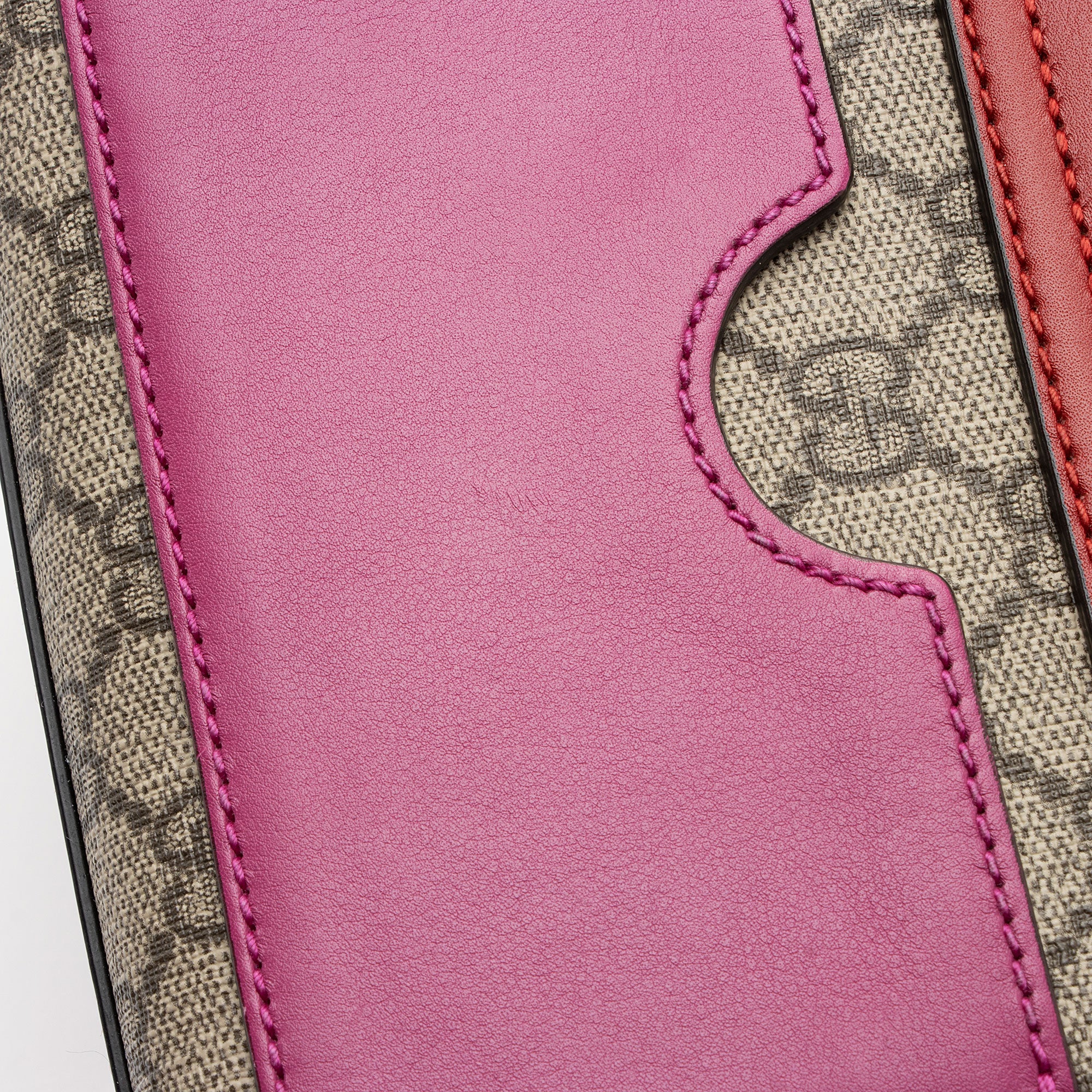 Gucci GG Supreme Padlock Small Shoulder Bag (SHF-FvSIKl)