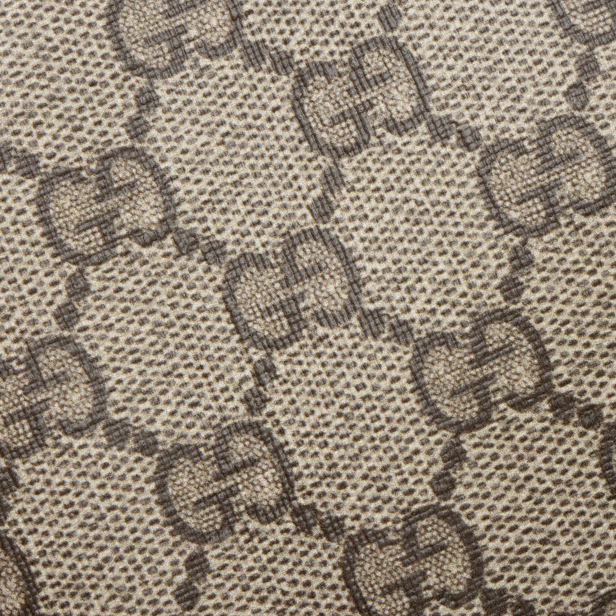 Gucci GG Supreme Pochette (SHF-zzdFI8)