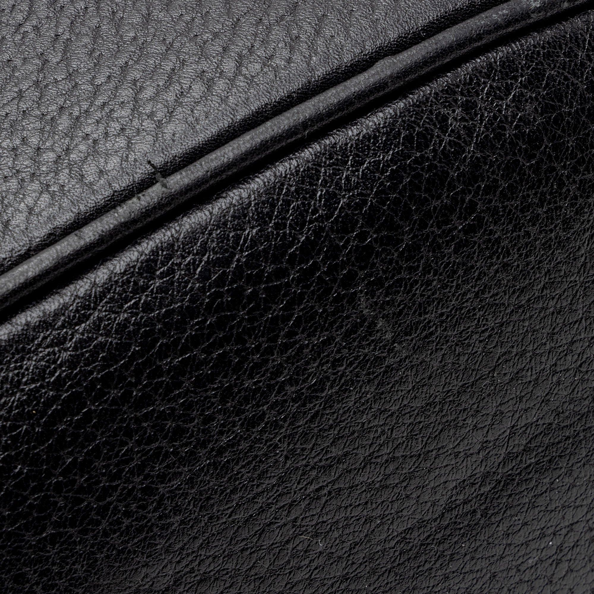 Gucci GG Supreme Psychedelic Bucket Bag (SHF-FBIF8K)