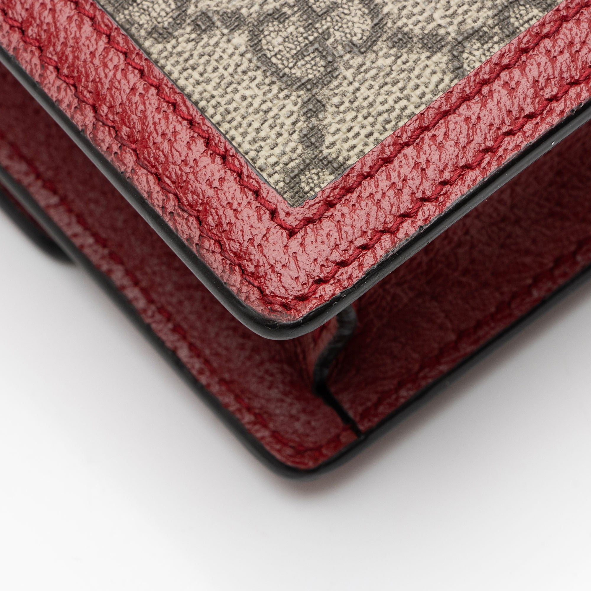 Gucci GG Supreme Queen Margaret Wallet on Chain