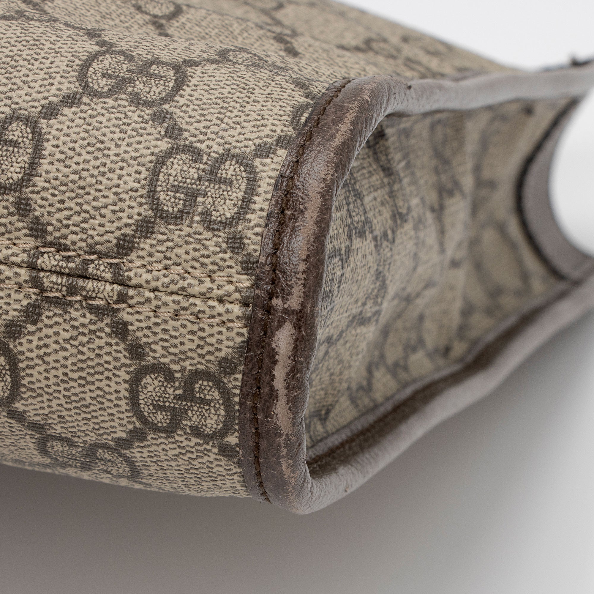 Gucci GG Supreme Rajah Large Tote (SHF-3wpHBK)