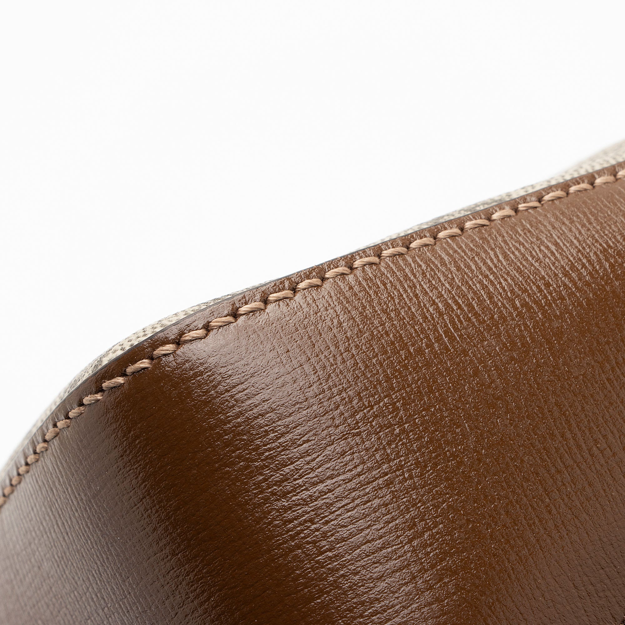 Gucci GG Supreme Retro Messenger (SHF-Zrpy5D)