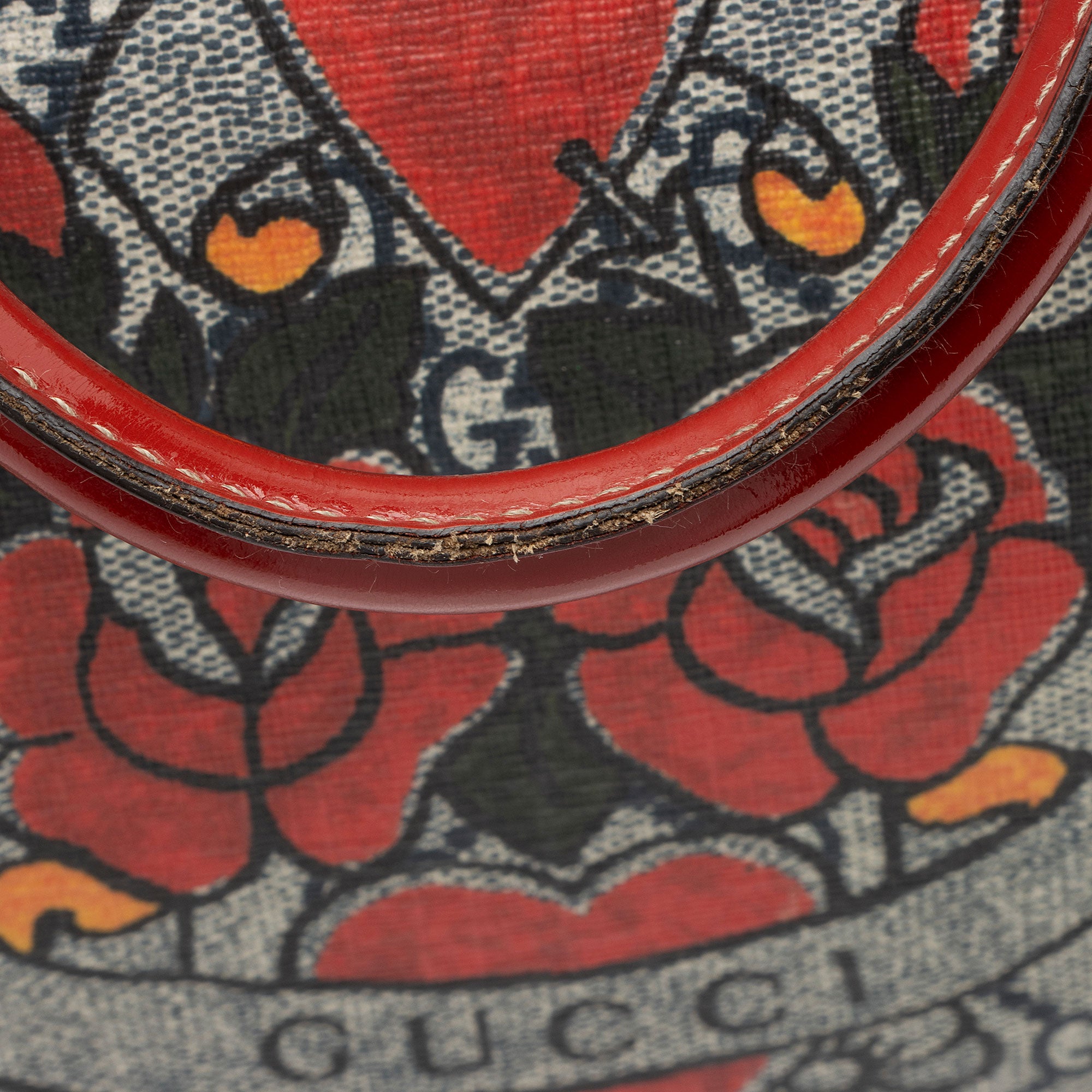 Gucci GG Supreme Tattoo Heart Medium Boston Bag (SHF-mYHaeC)