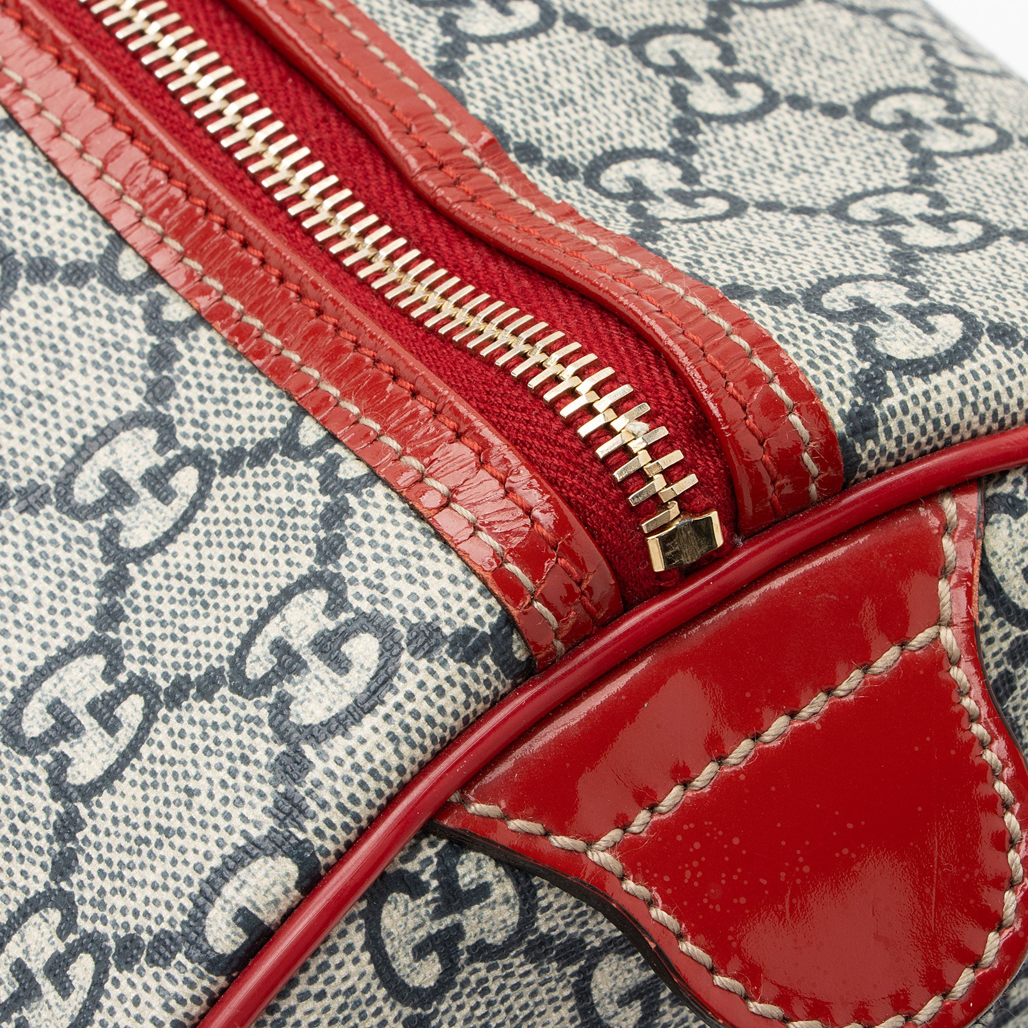 Gucci GG Supreme Tattoo Heart Medium Boston Bag (SHF-mYHaeC)