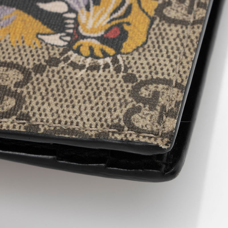 Gucci GG Supreme Tiger Small Bi-Fold Wallet (SHF-yhq0A1)