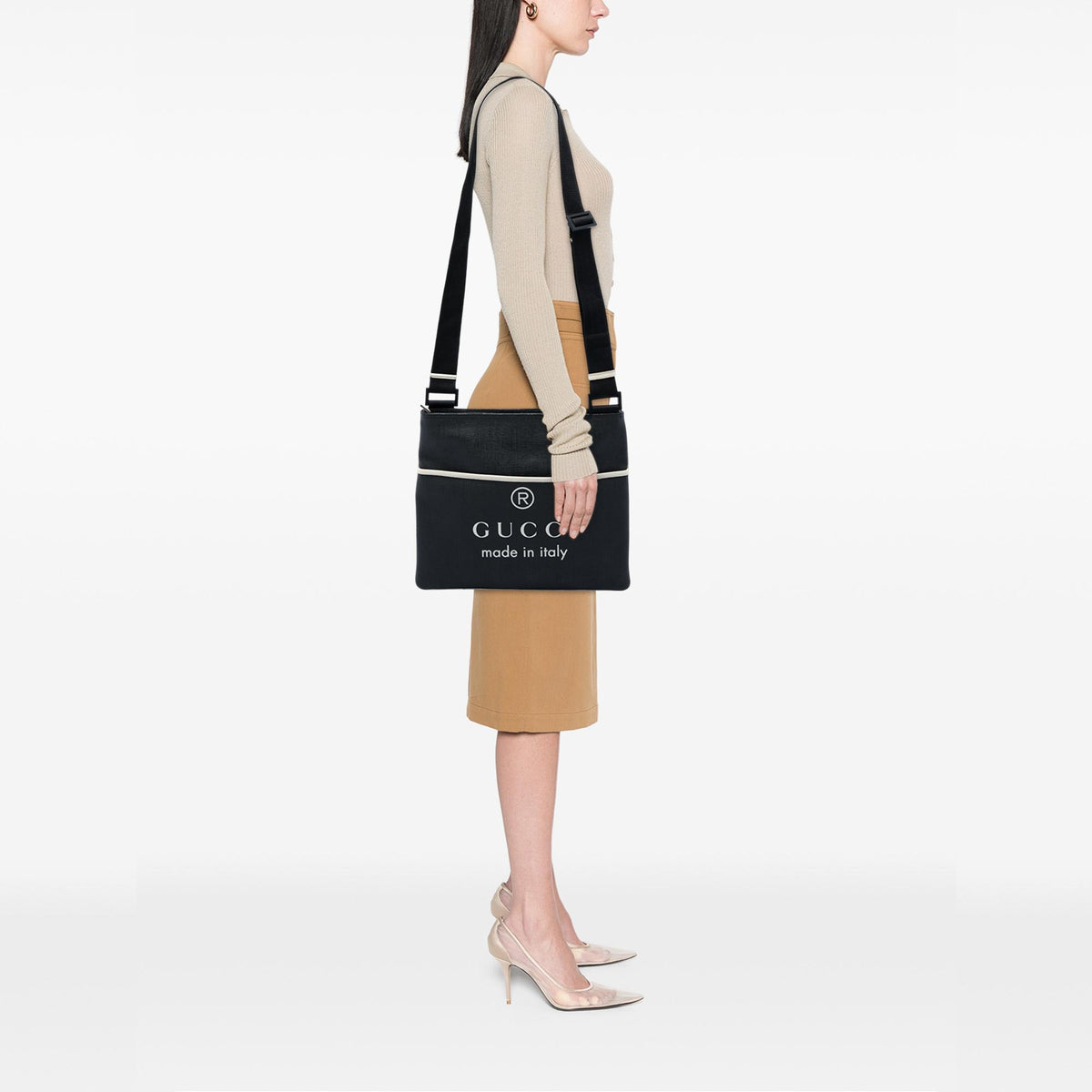 Gucci GG Supreme Trademark Logo Crossbody