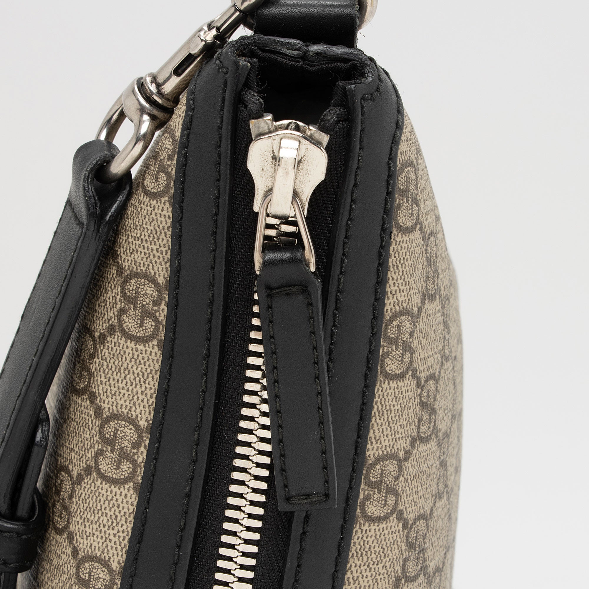 Gucci GG Supreme Web Flat Square Messenger (SHF-GbtPJA)