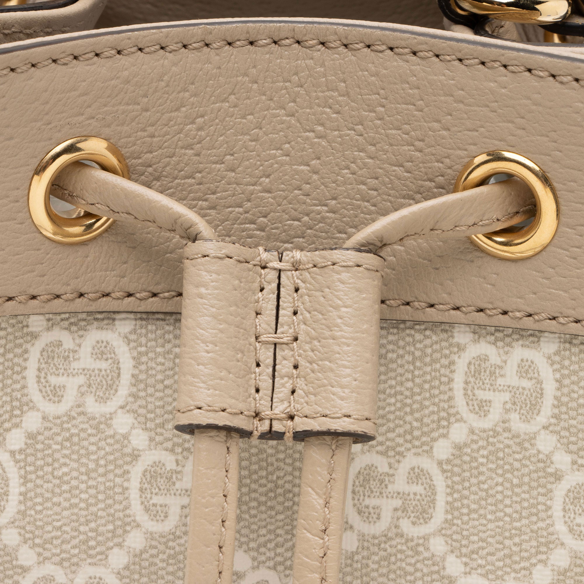 Gucci GG Supreme Ophidia Mini Bucket Bag (SHF-xcLtsQ)