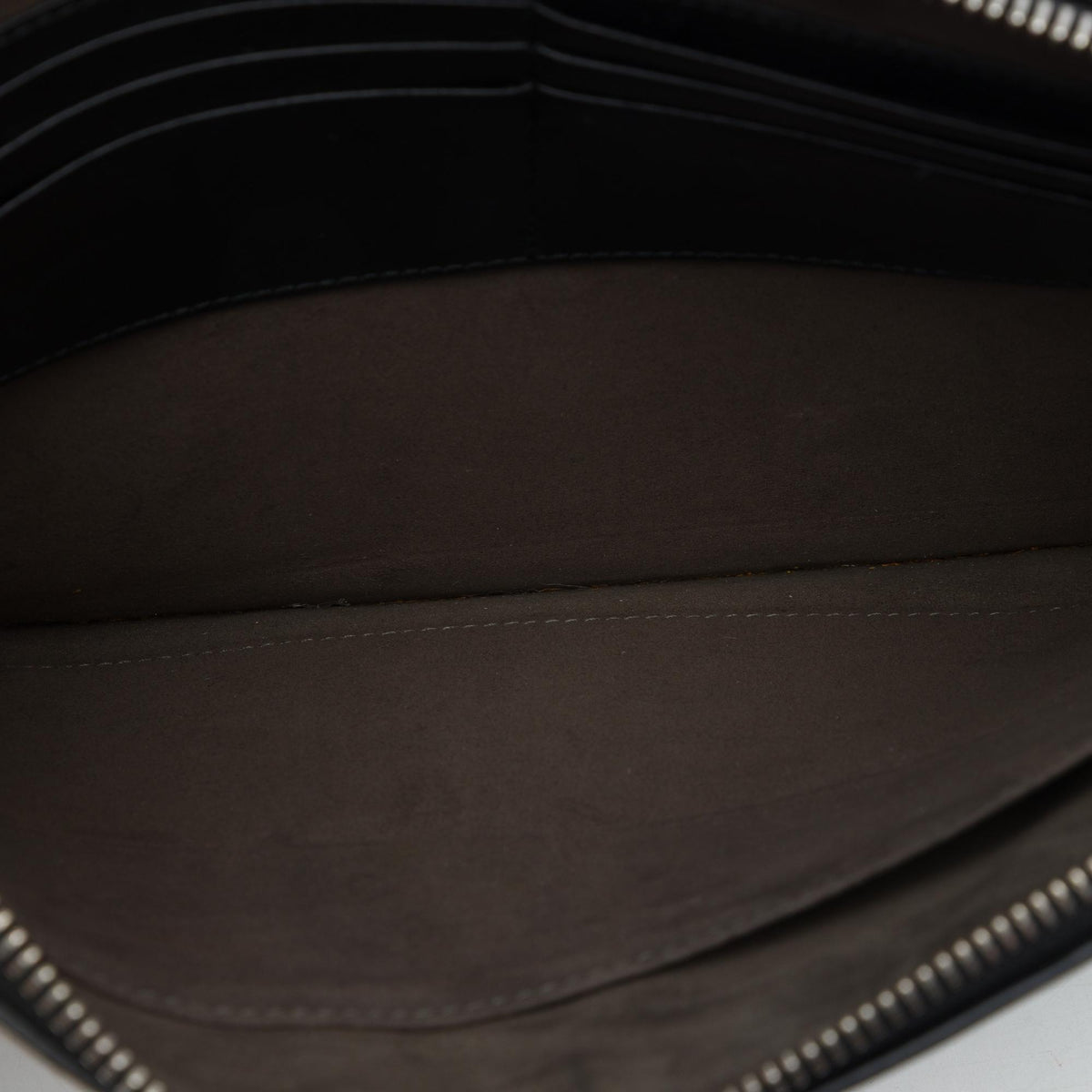 Gucci GG Supreme Wristlet Zip Pouch