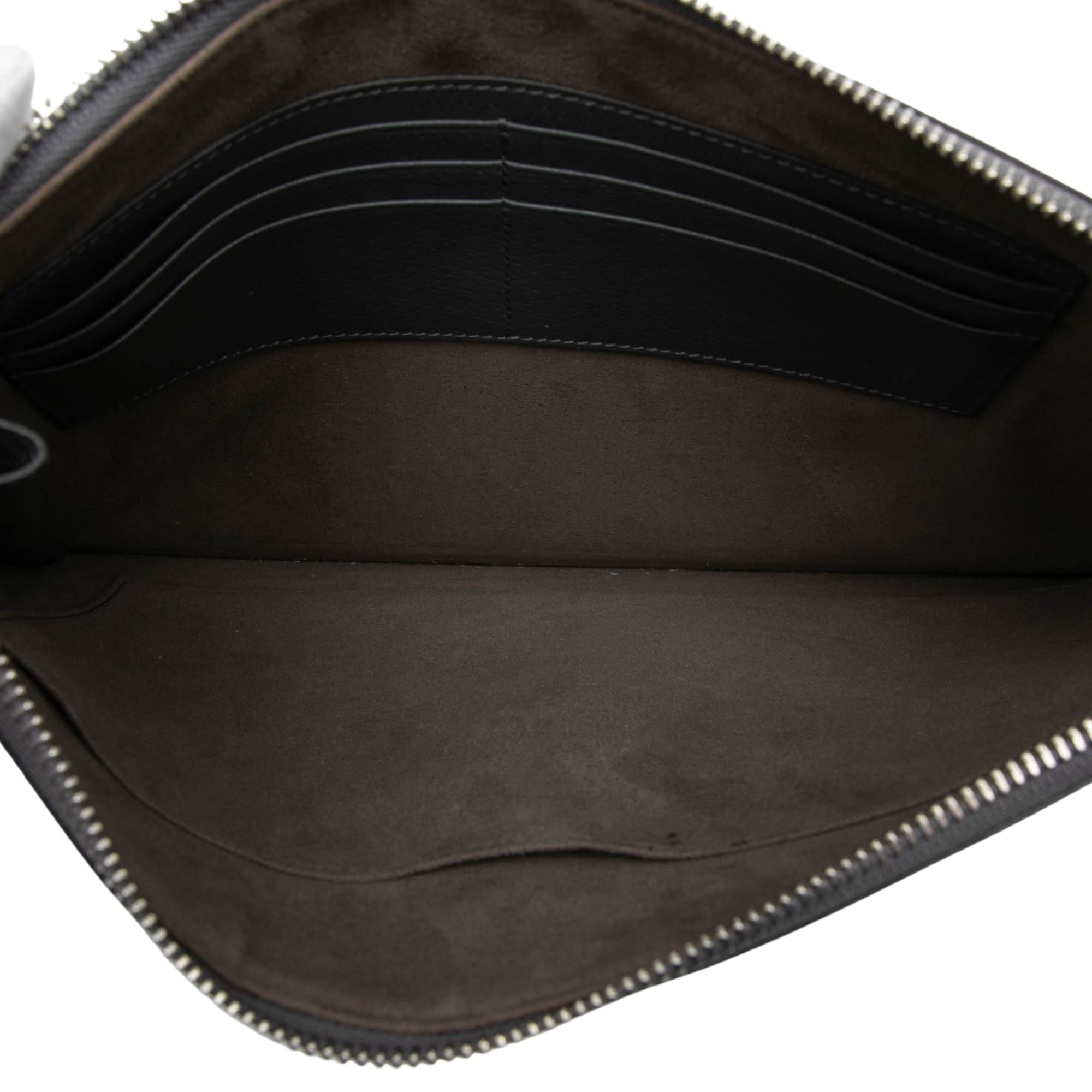 Gucci GG Supreme and Calfskin Cut Out Interlocking G Clutch