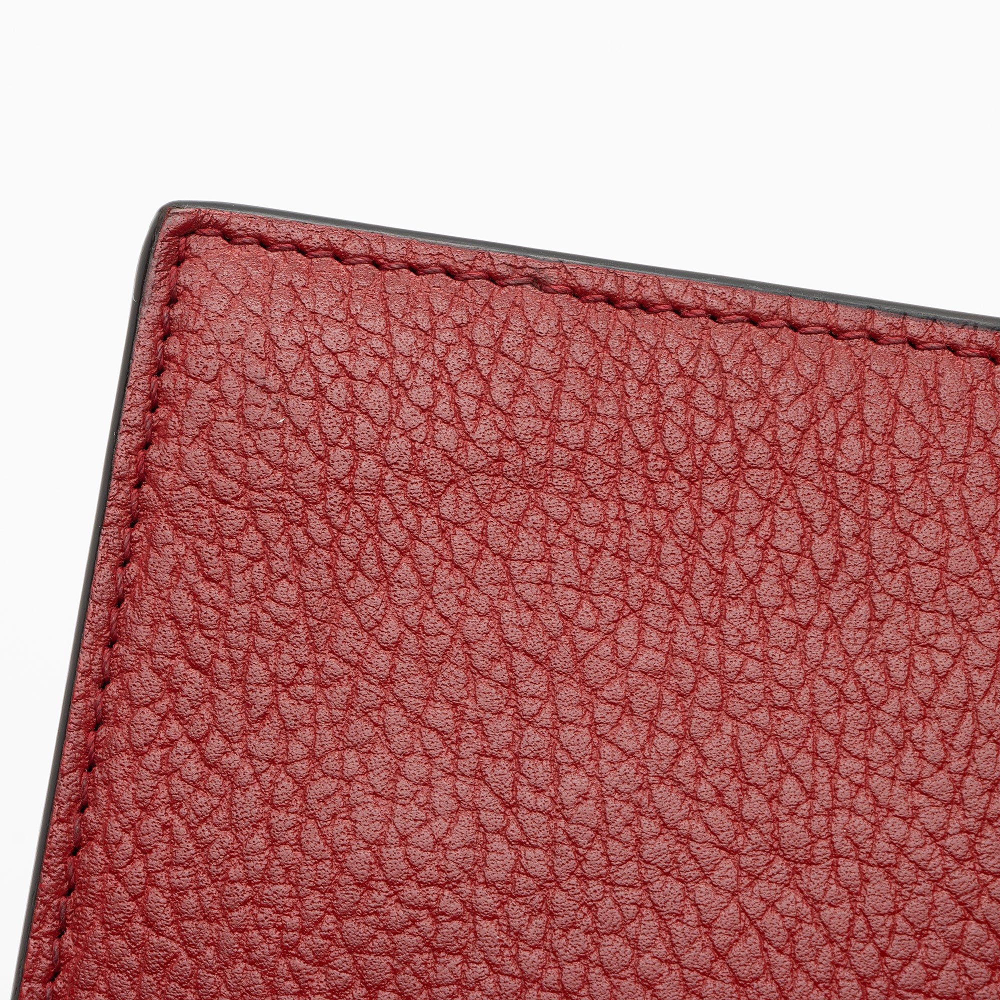 Gucci Grained Calfskin Interlocking G Chain Wallet