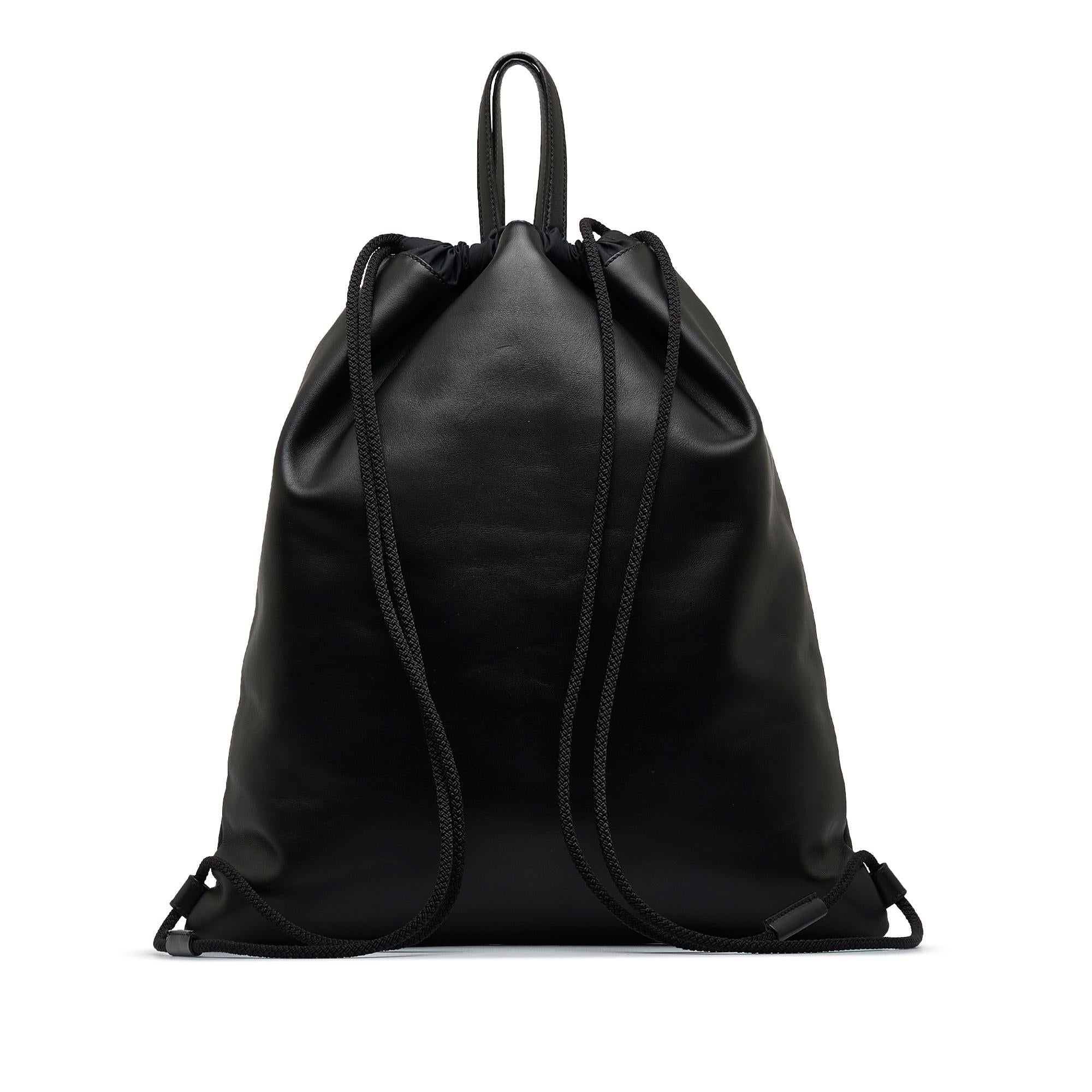 Gucci Gucci Ghost Backpack (SHG-RabmQM)