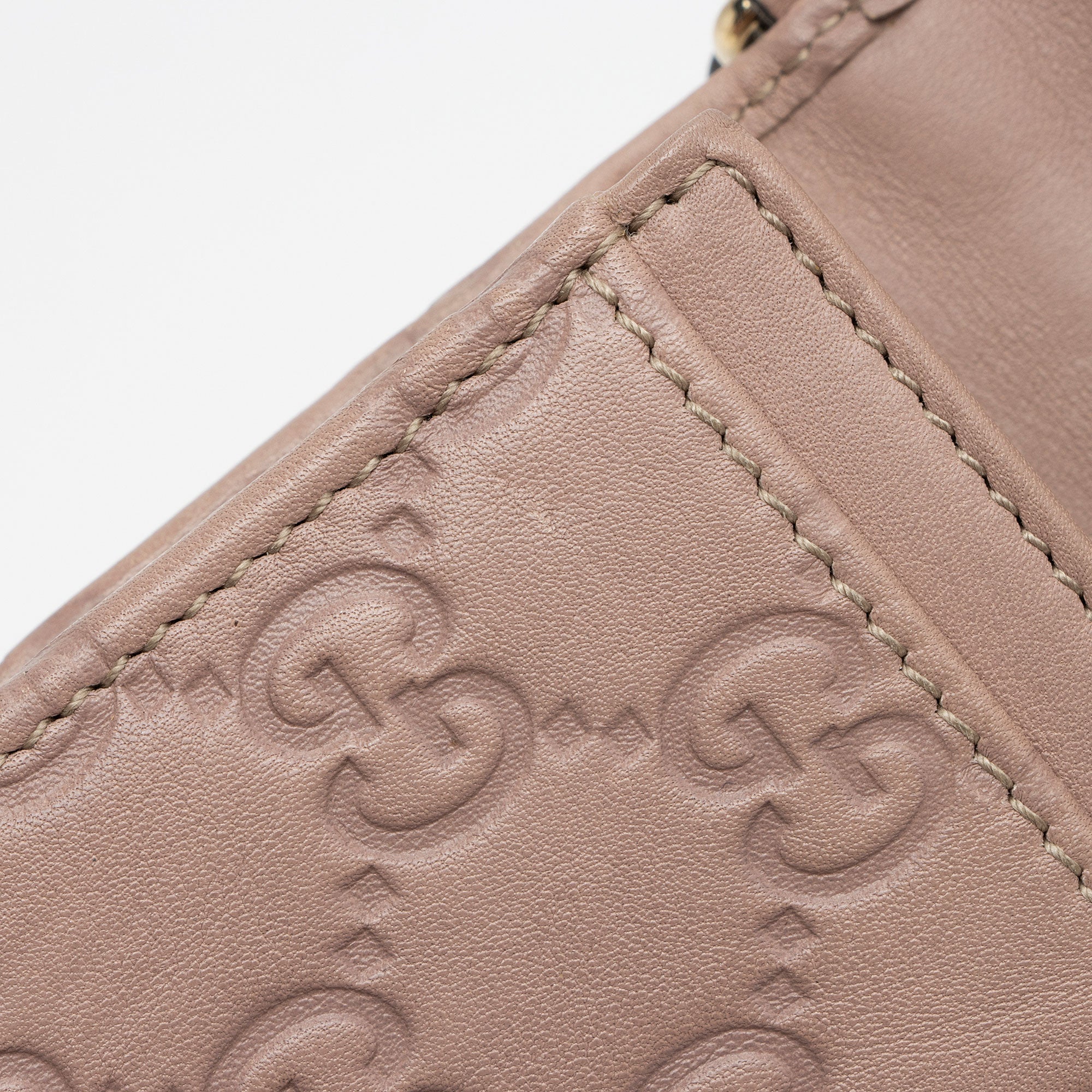 Gucci Guccissima Leather Bree Continental Wallet (SHF-NXJ3NA)