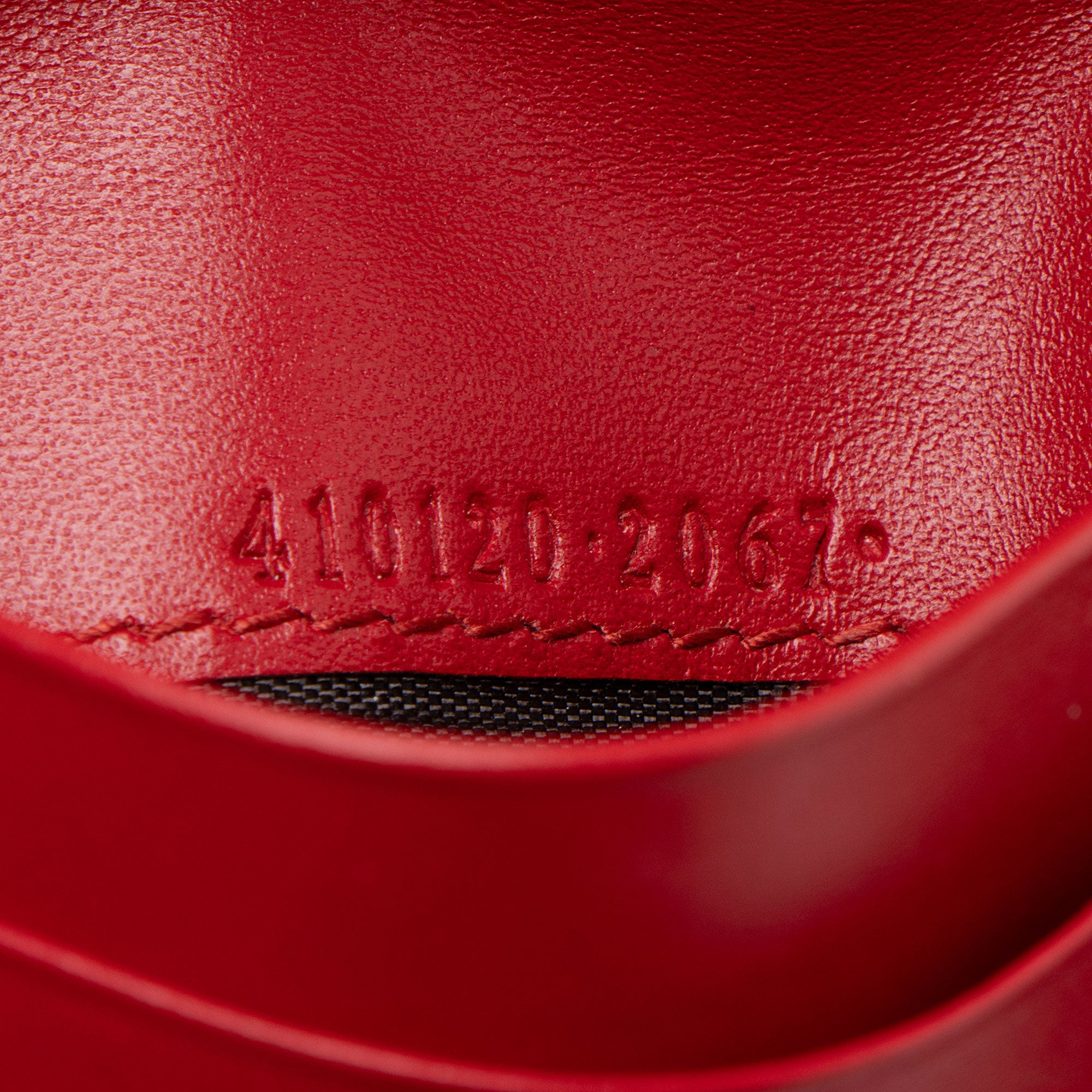 Gucci Guccissima Leather Bifold Card Case