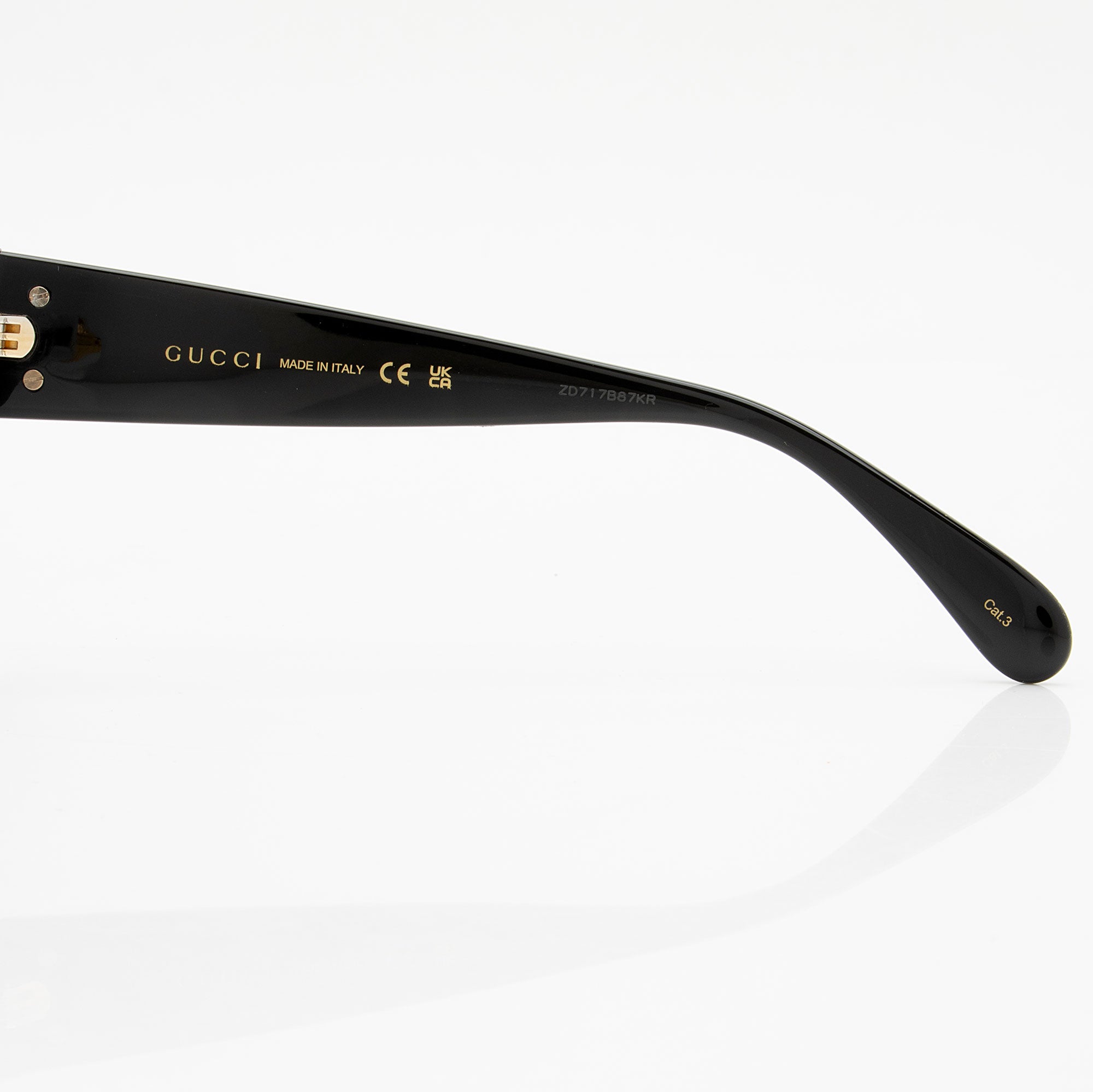 Gucci Interlocking G Medallion Cat Eye Sunglasses
