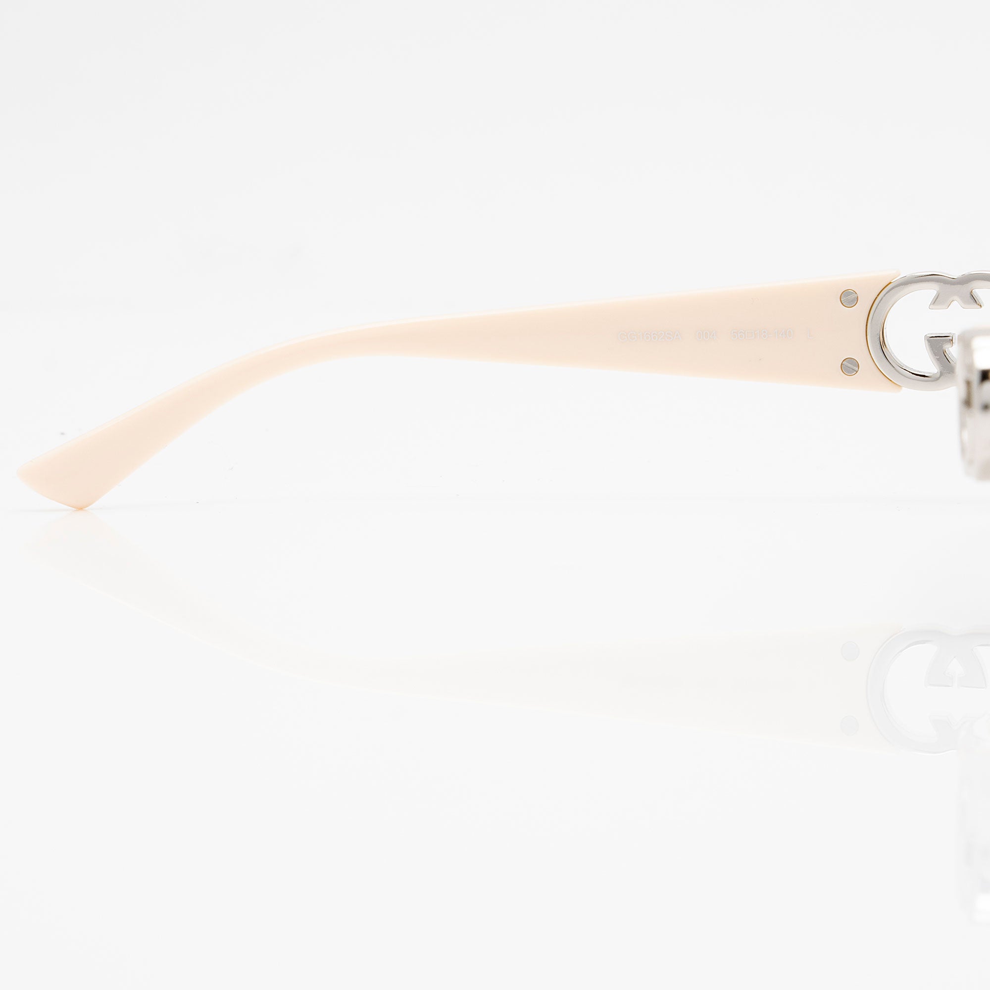 Gucci Interlocking G Oval Sunglasses